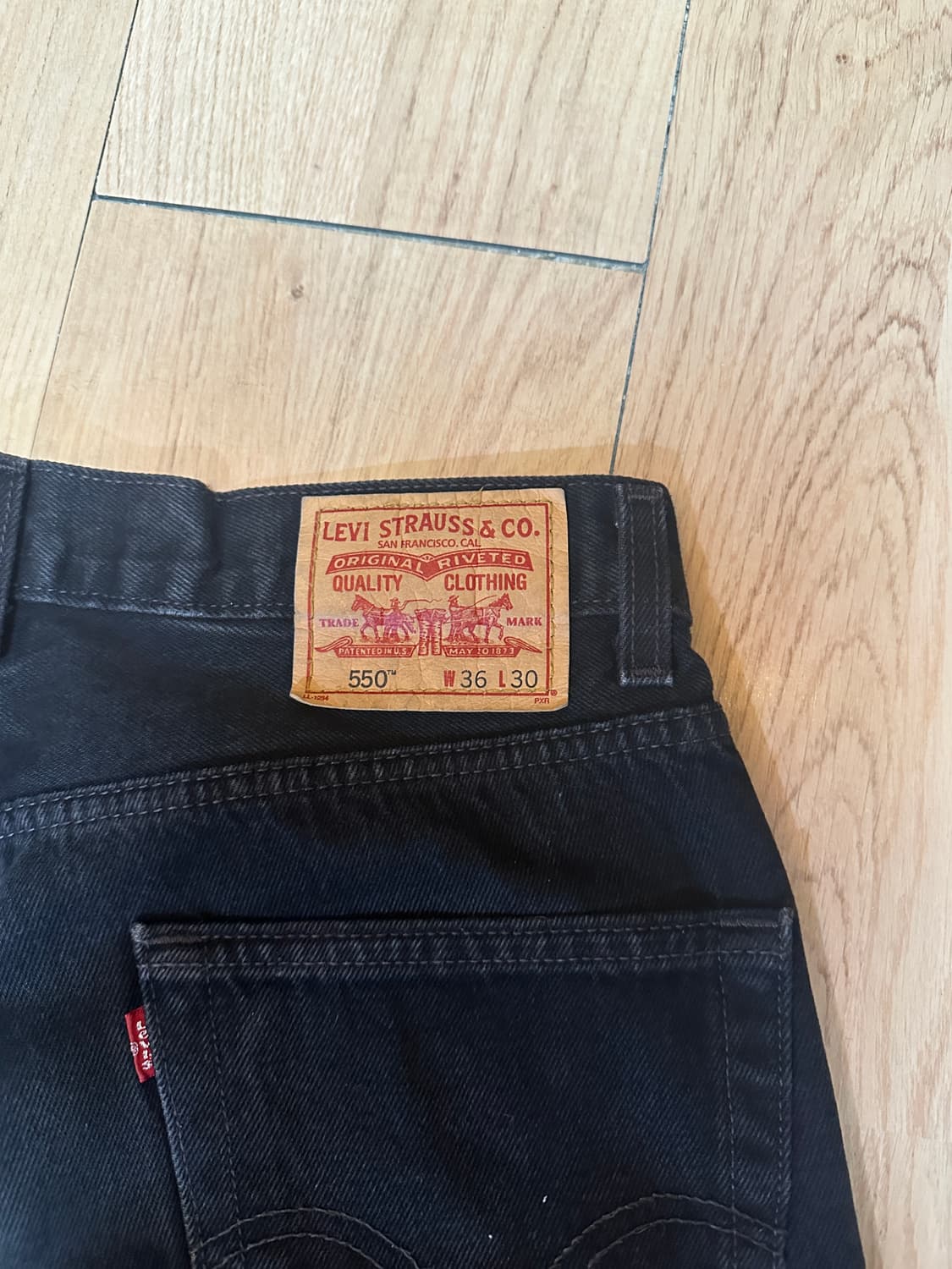 리바이스 550 상품이미지3