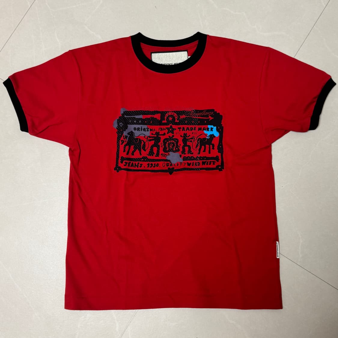 더바이닐하우스 COWBOY PICTOGRAM RINGER TEE RED 상품이미지1