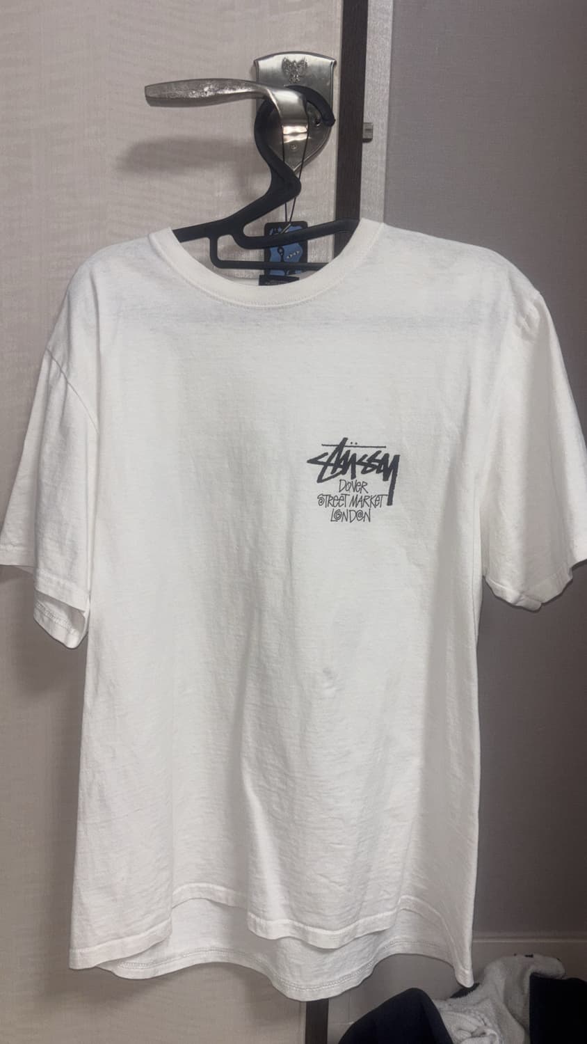 스투시 스탁 도버 스트리트 마켓 런던 티셔츠 화이트 2023 상품이미지3