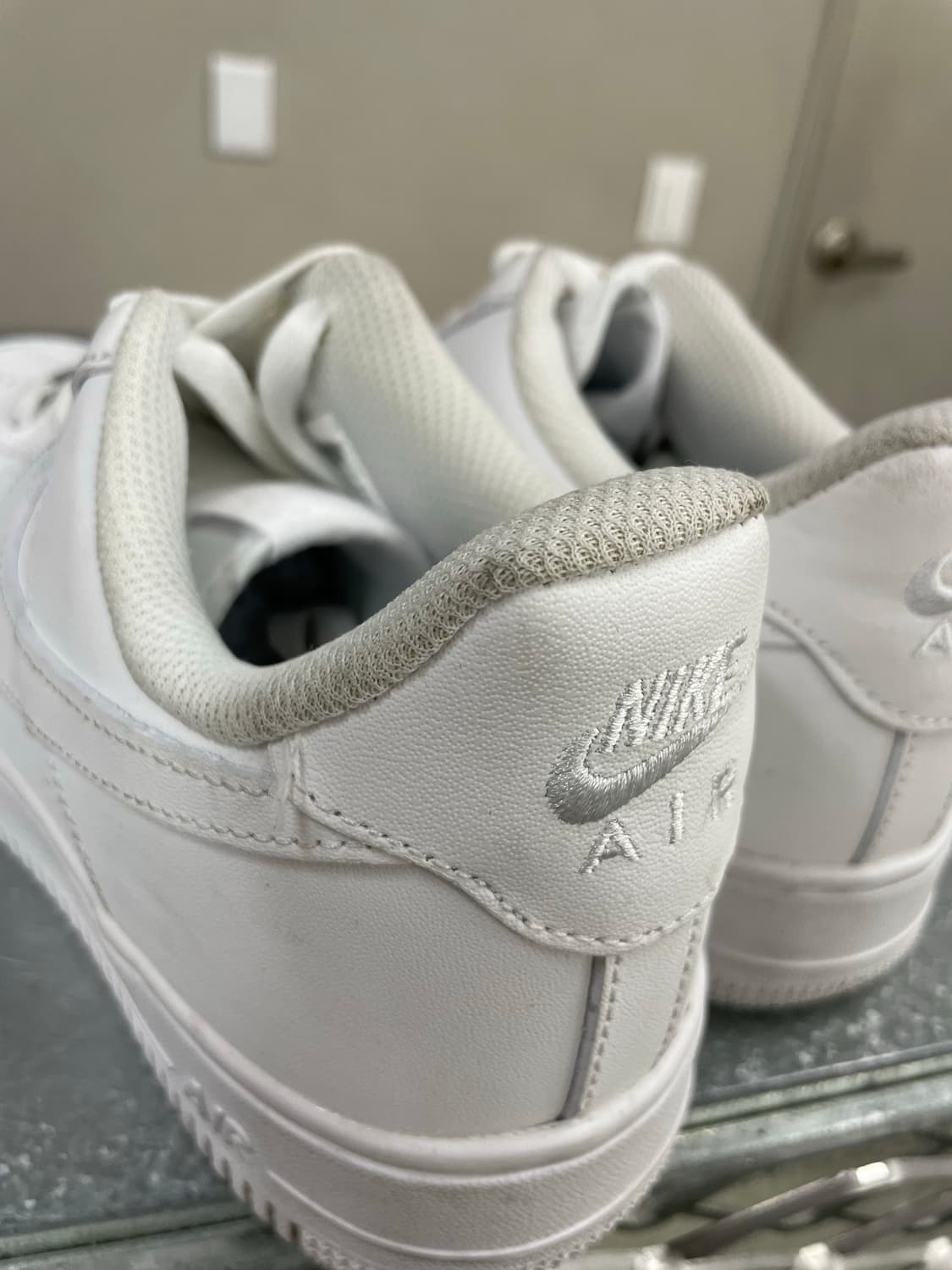 나이키 에어포스 1 로우 화이트 280 상품이미지7