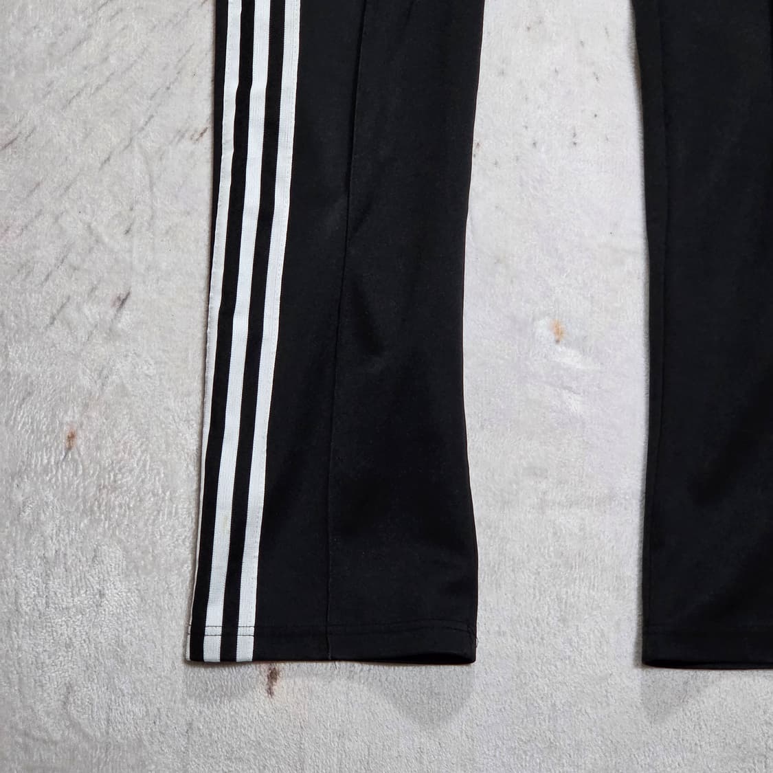 아디다스 파이어버드 블랙 트랙팬츠 상품이미지3