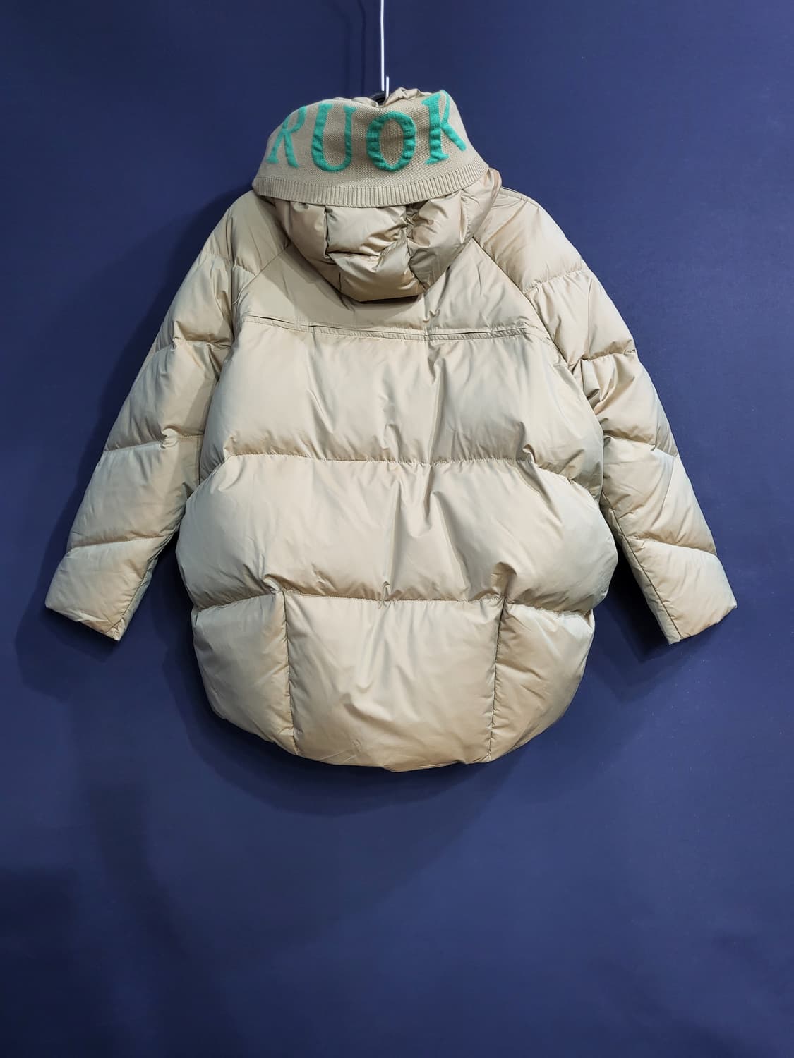 구스다운 후드패딩 상품이미지6