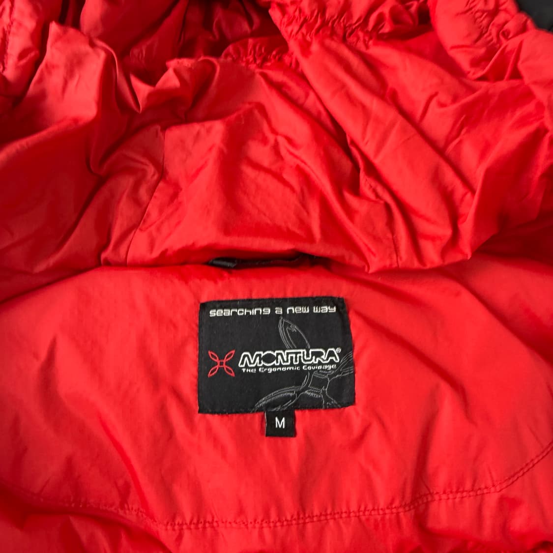 몬츄라 히말라야 고어텍스 패딩 대장급 L-XL 상품이미지7