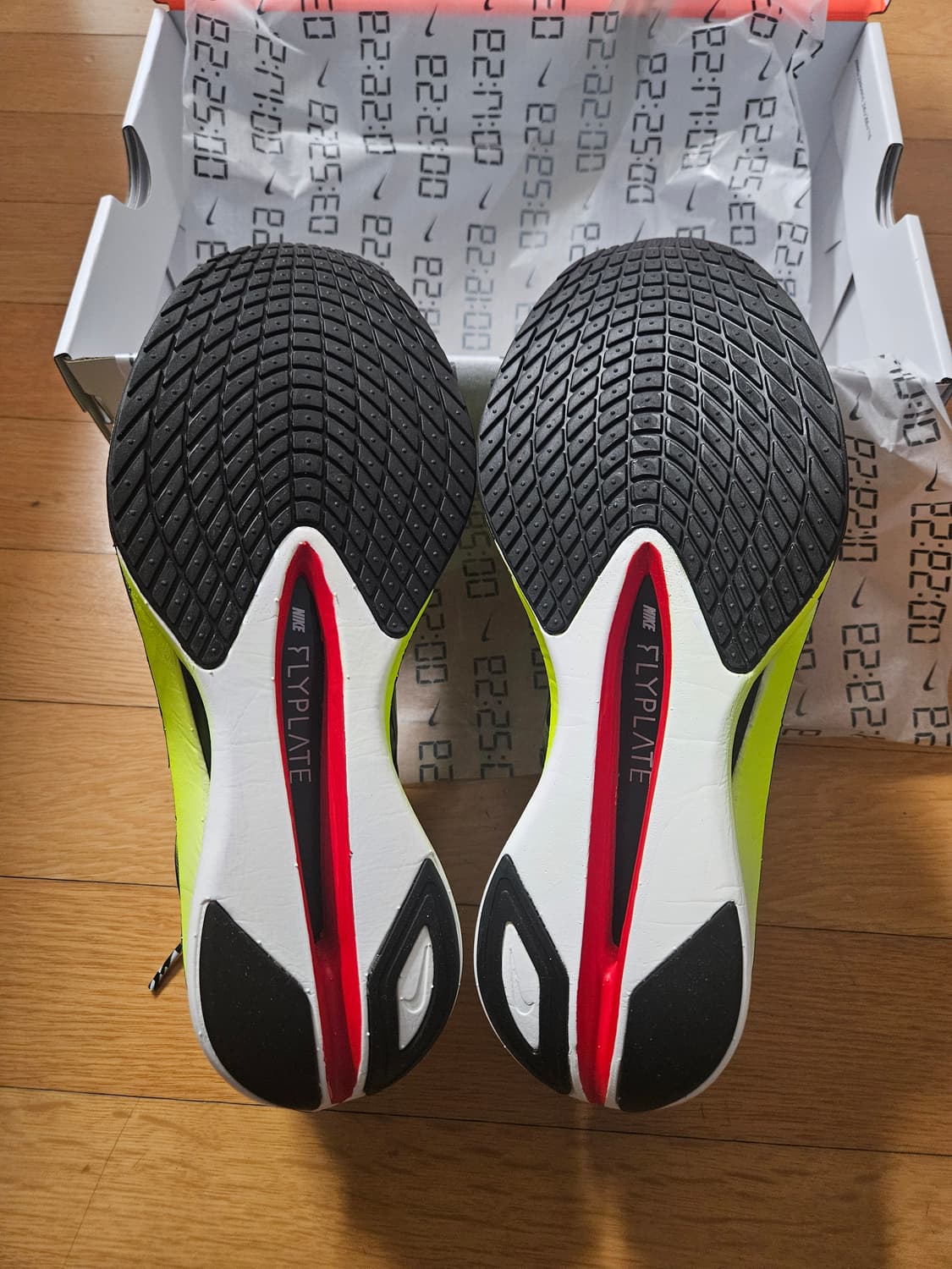 줌X 베이퍼플라이 넥스트% 4 265사이즈 상품이미지2