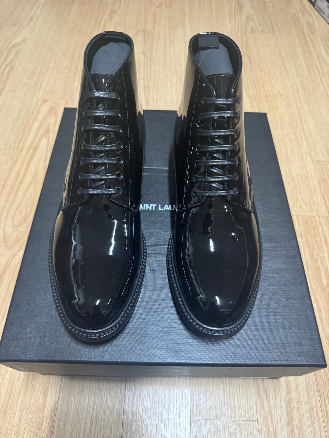 생로랑 아미 20 레이스업 부츠 상품이미지1