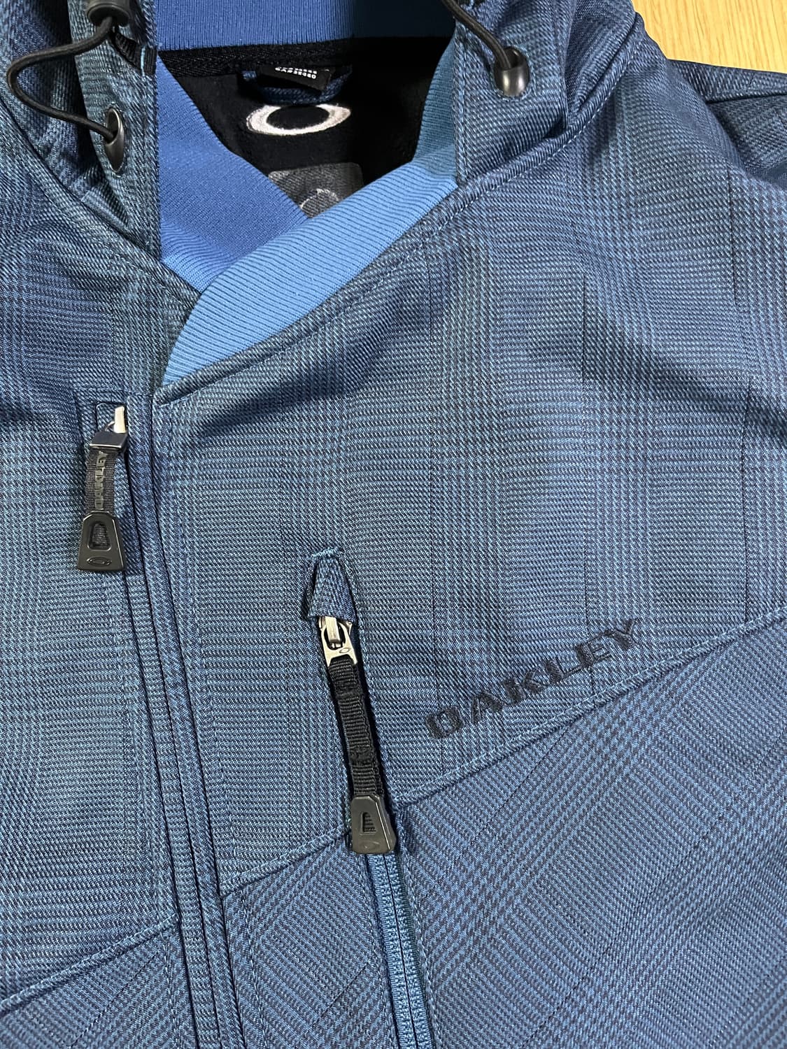 오클리 소프트쉘 파카 상품이미지3