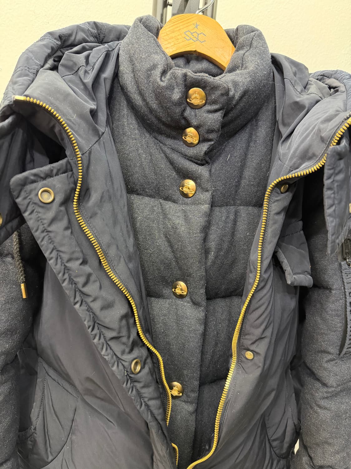 정품) 비비안웨스트우드 여성 이중 구스패딩 38 상품이미지4