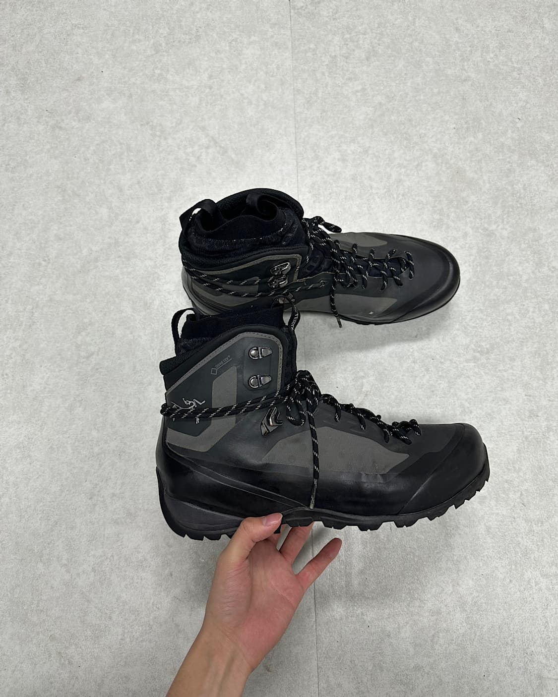 아크테릭스 미드 보아 gtx 하이킹 부츠 상품이미지1