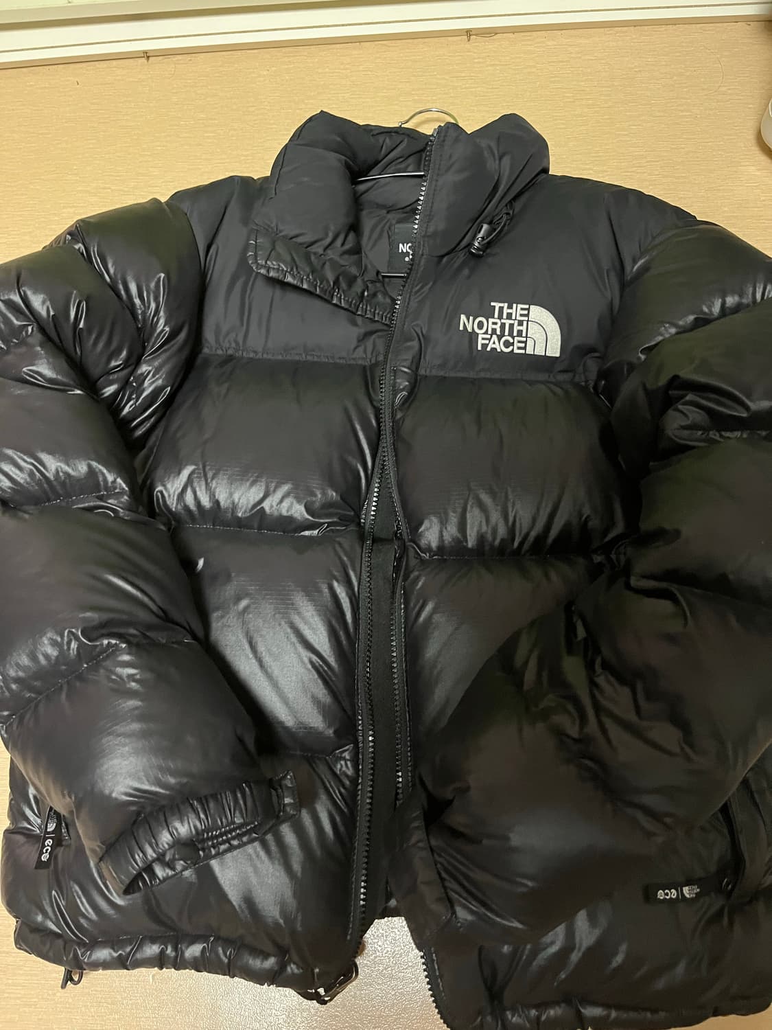 눕시 유광 리얼블랙 M 상품이미지1