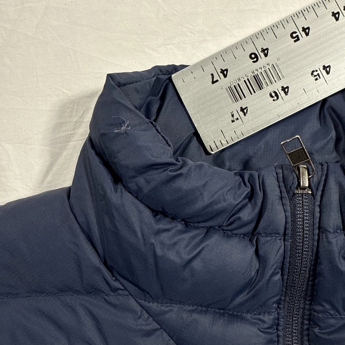 파타고니아 경량패딩 다크 네이비 상품이미지4
