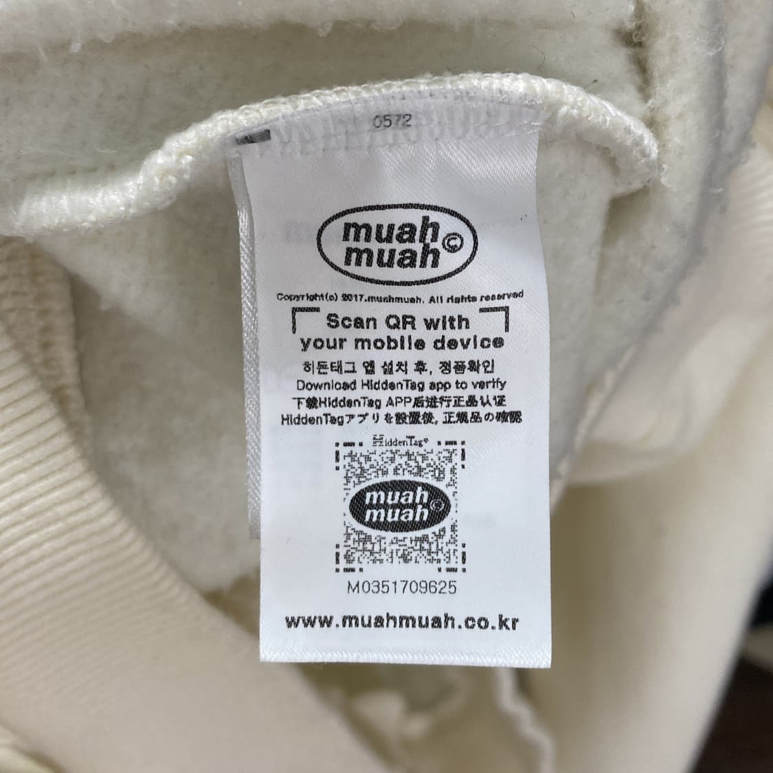 무아무아 2022 여성 오버핏 기모 카라맨투맨 F 상품이미지5