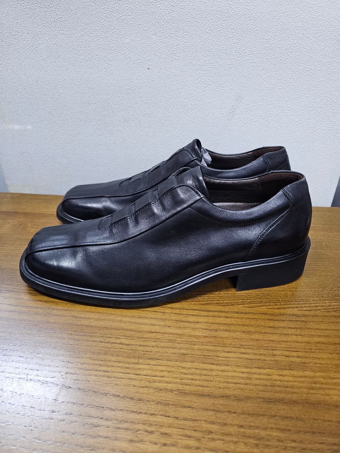 BOGNER  보그너 천연 가죽 로퍼 블랙 상품이미지4