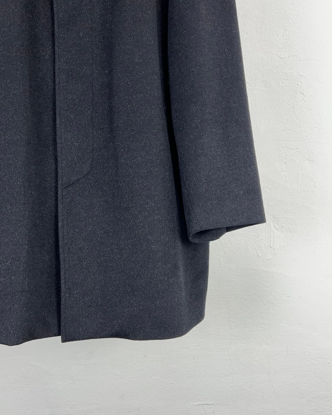 이브 생로랑 뿌르 옴므 블랙 캐시미어 울 블랜드 스닉 버튼 맥 코트 상품이미지5