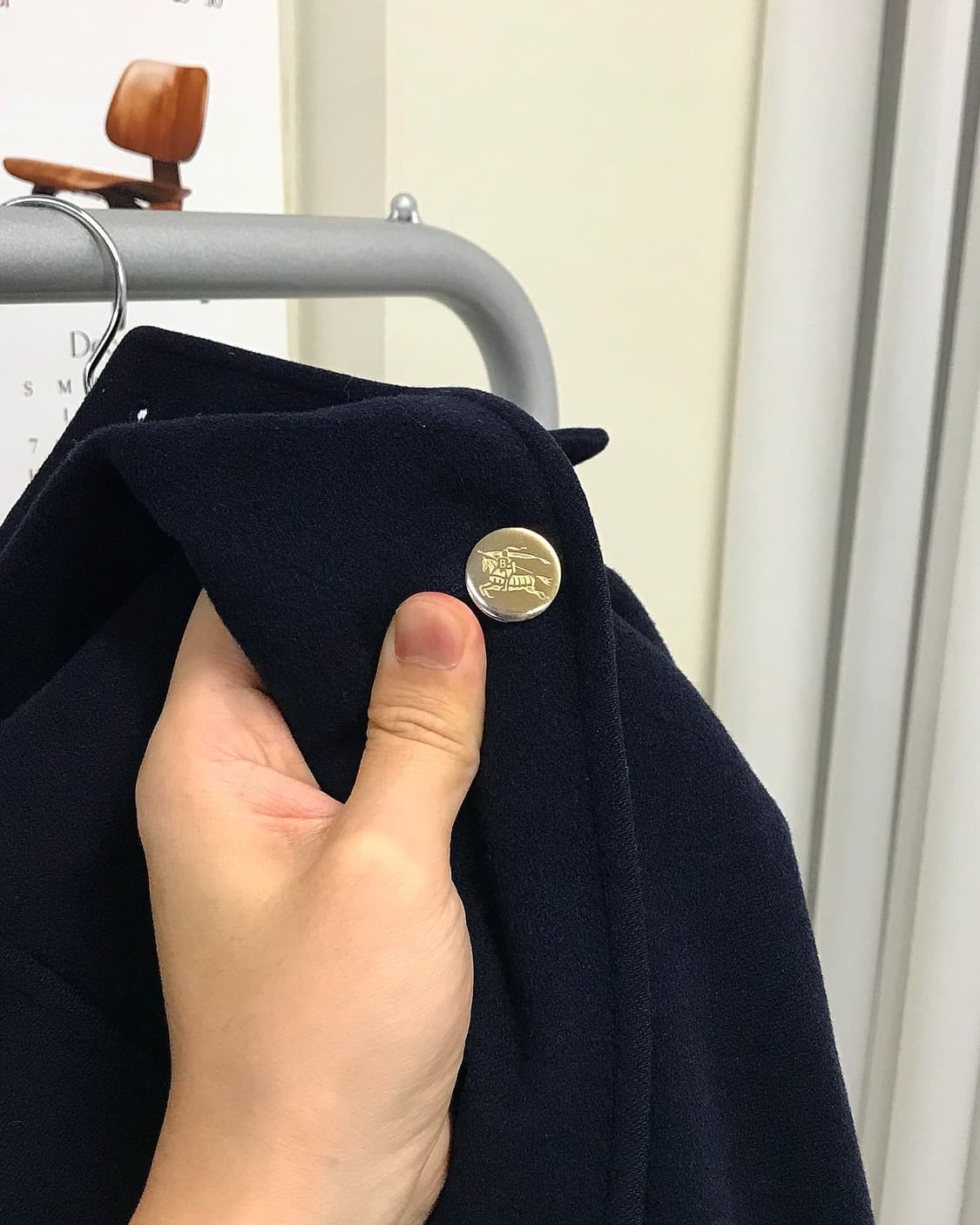 버버리 캐시미어 금장 더블 코트 상품이미지3