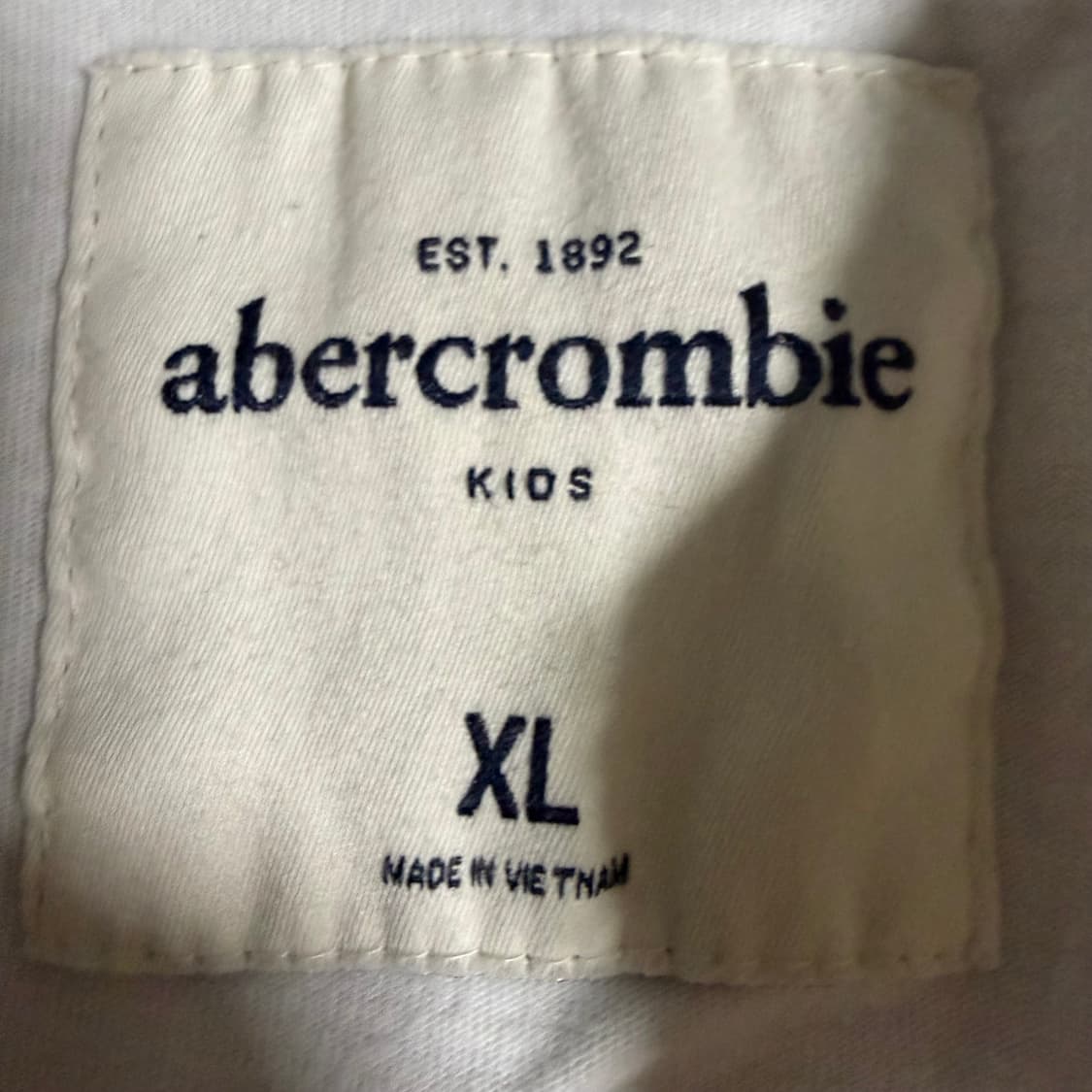 아베크롬비 화이트 헨리넥 긴팔티셔츠 상품이미지3