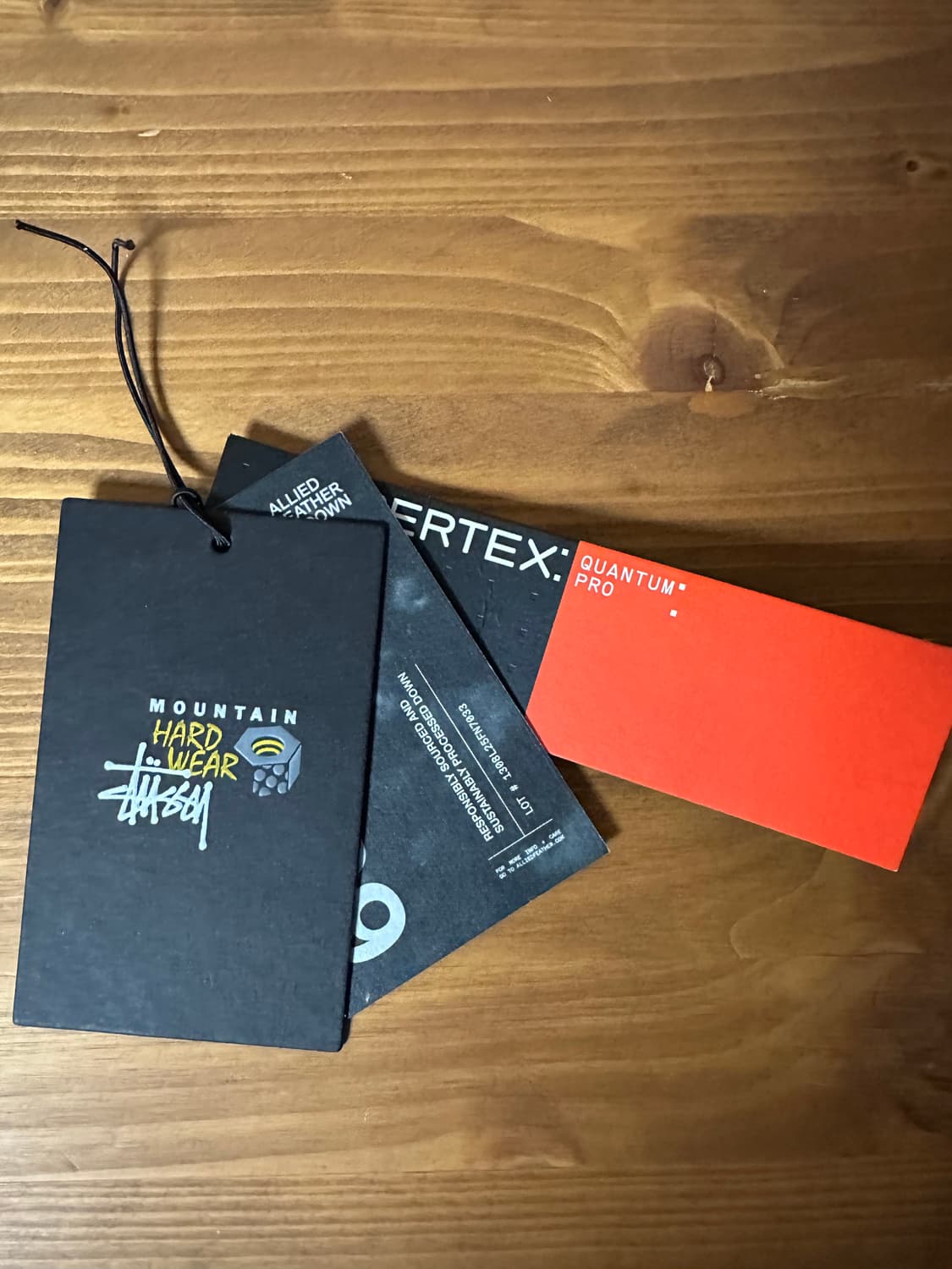 스투시마운틴하드웨어패딩 상품이미지2