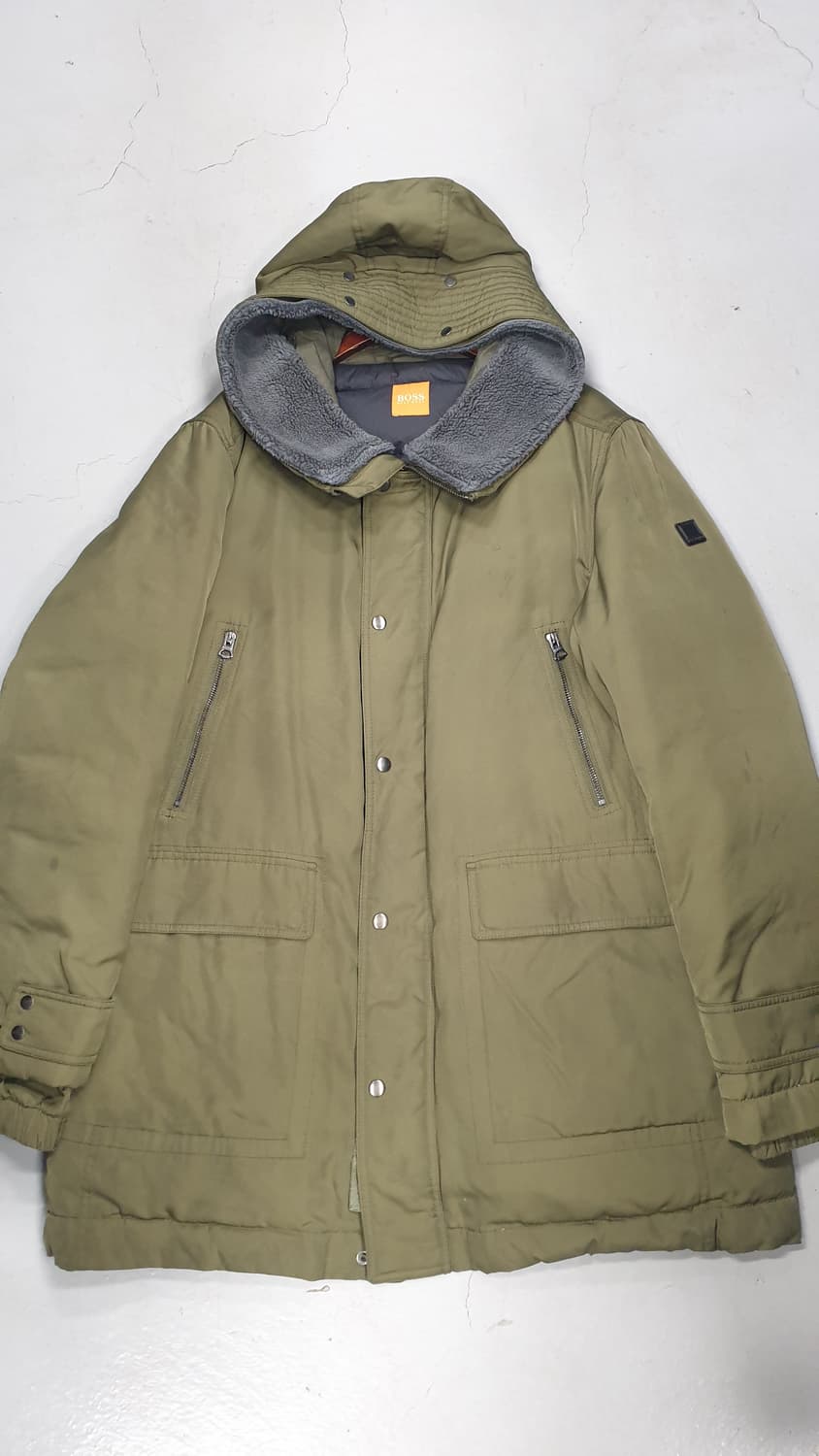 BOSS 휴고 보스 카키 패딩 54 (US 44R) 상품이미지1