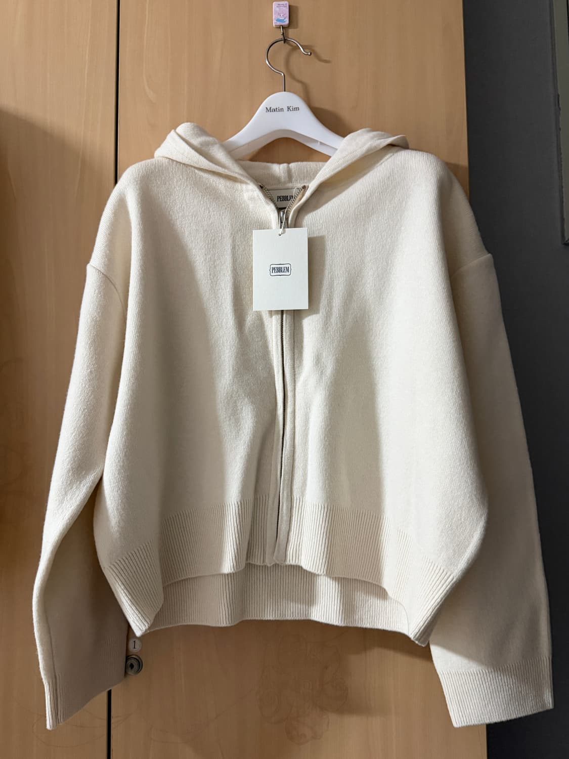 [새상품] 페블엠 후드 니트 집업 PEBBLEM 상품이미지5