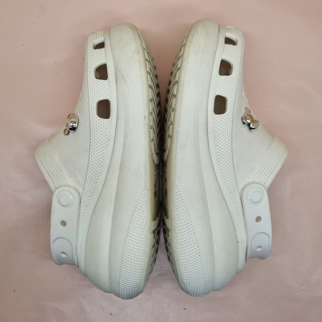 크록스 클래식 크러쉬 클로그 화이트 250 상품이미지5