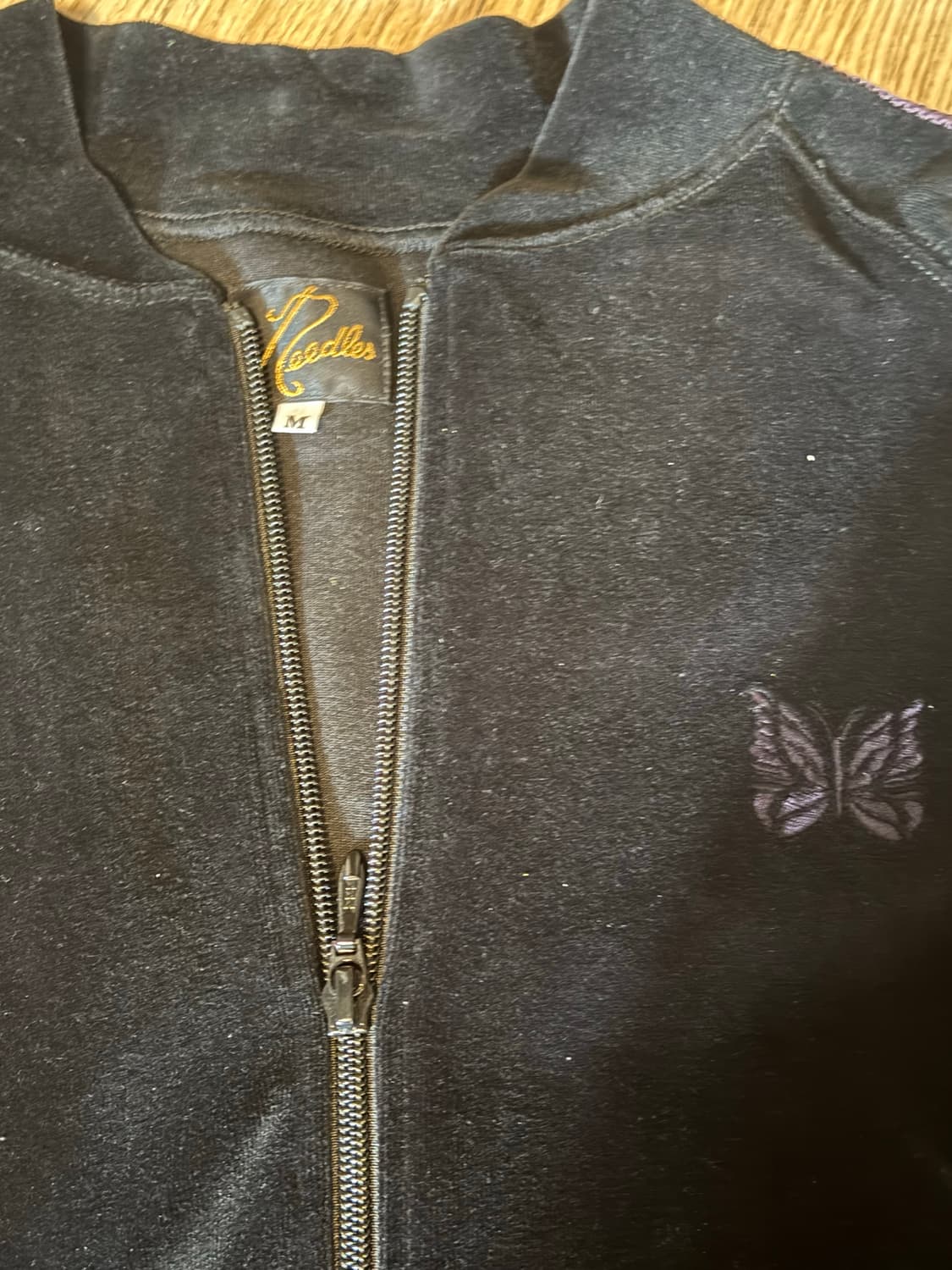 니들스 벨벳 트랙자켓 상의 하의 상품이미지2