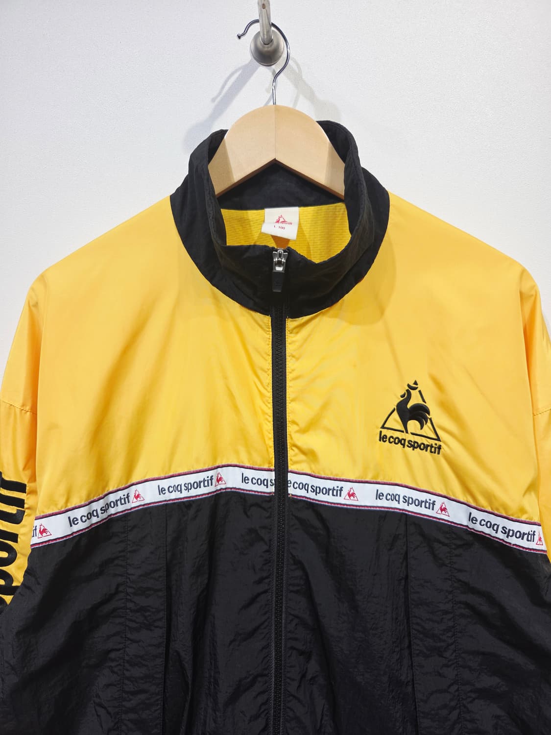 르꼬끄 스포르티브 빅로고 배색 바람막이 자켓 상품이미지3