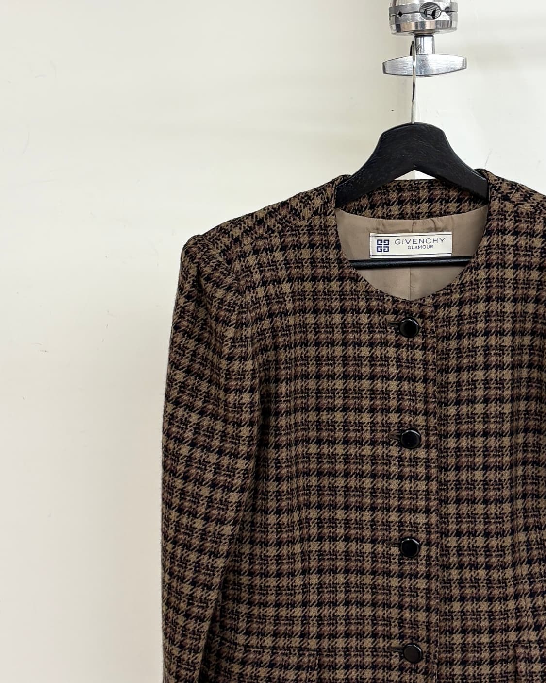 지방시 브라운 체크 논카라 울 자켓 상품이미지3