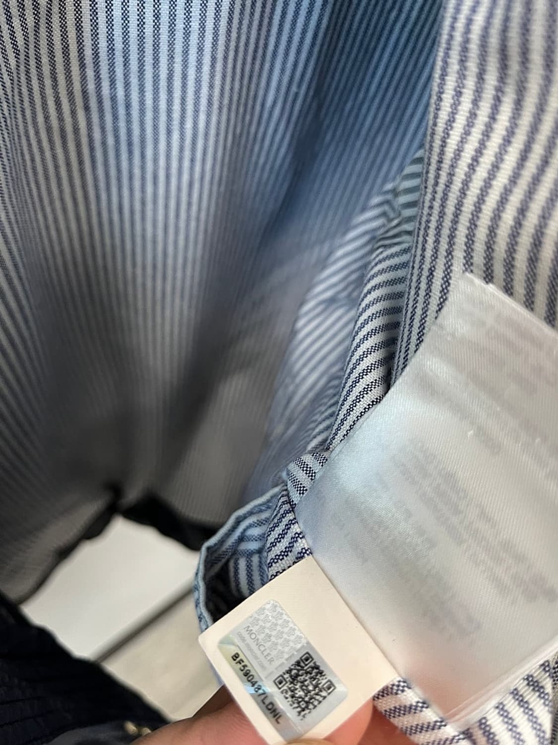 105) 몽클레어 감마블루 퀼팅다운패딩  상품이미지9