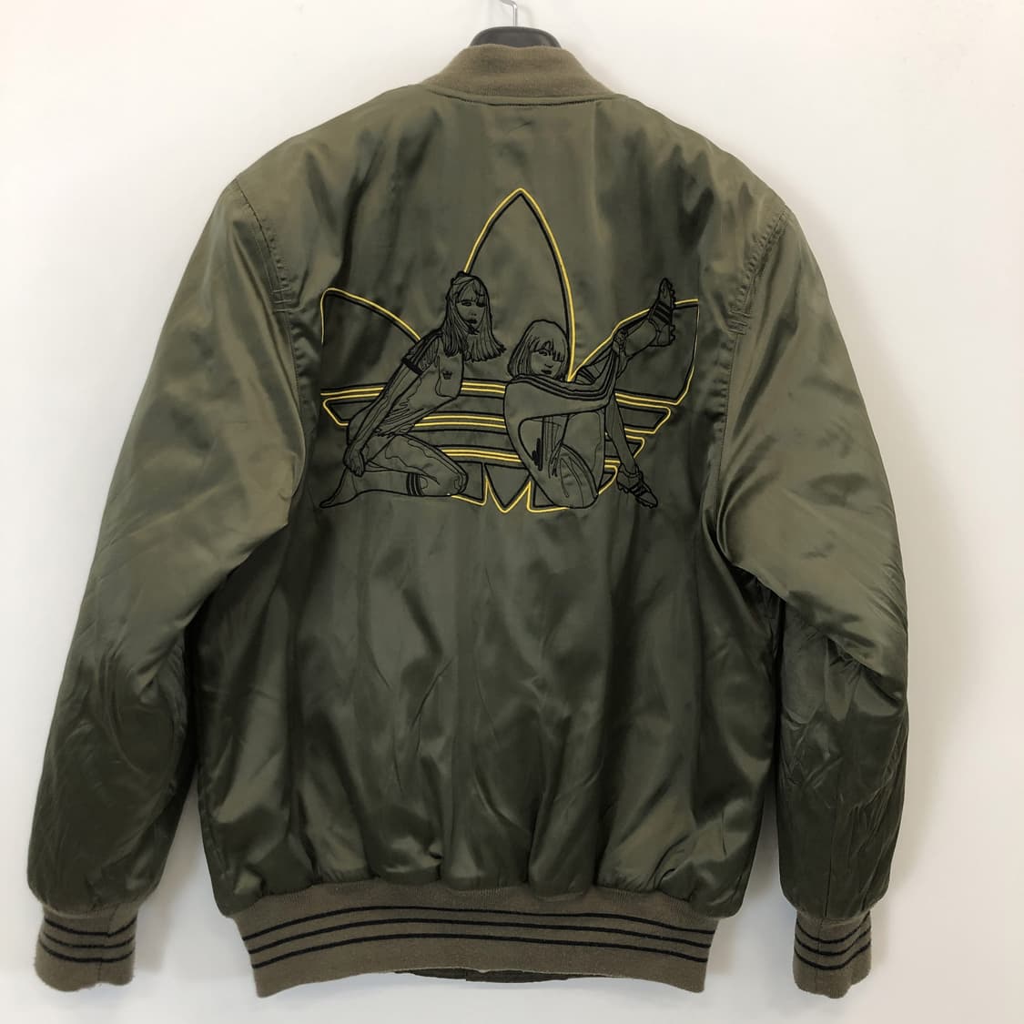 아디다스 00s 백로고 카키 봄버점퍼 S  상품이미지4