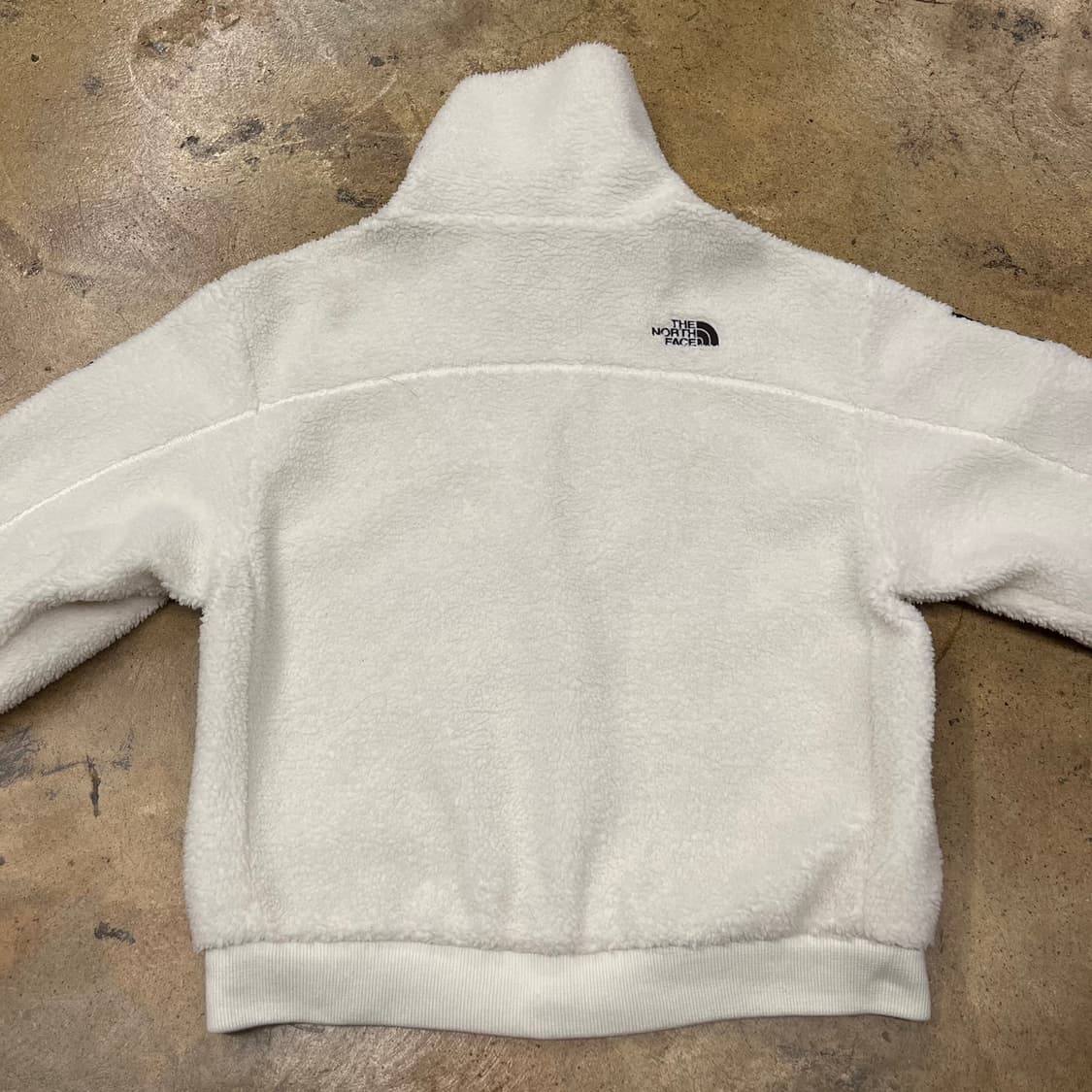 [정품/S] 노스페이스 화이트 뽀글이 플리스 집업 b16 상품이미지4