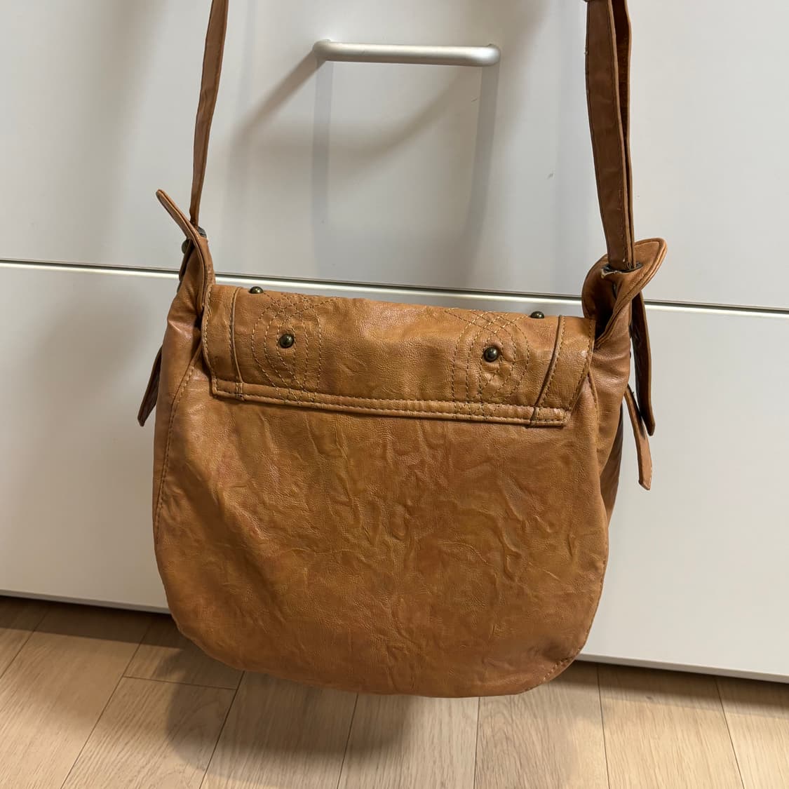 빈티지 레더 웨스턴 디테일 숄더 크로스백 상품이미지4