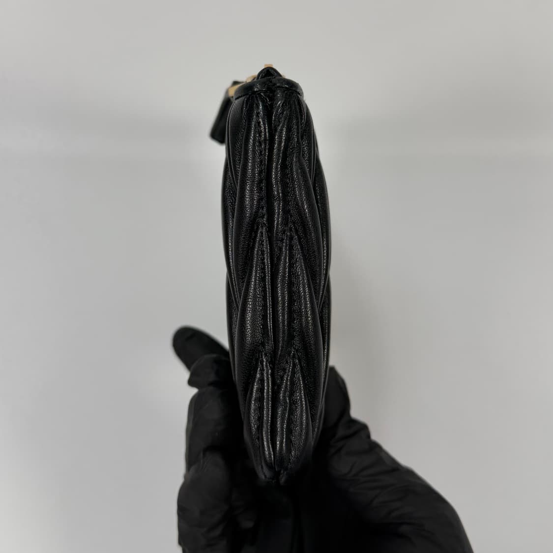 미우미우 마테라쎄 여성 클러치백 상품이미지4