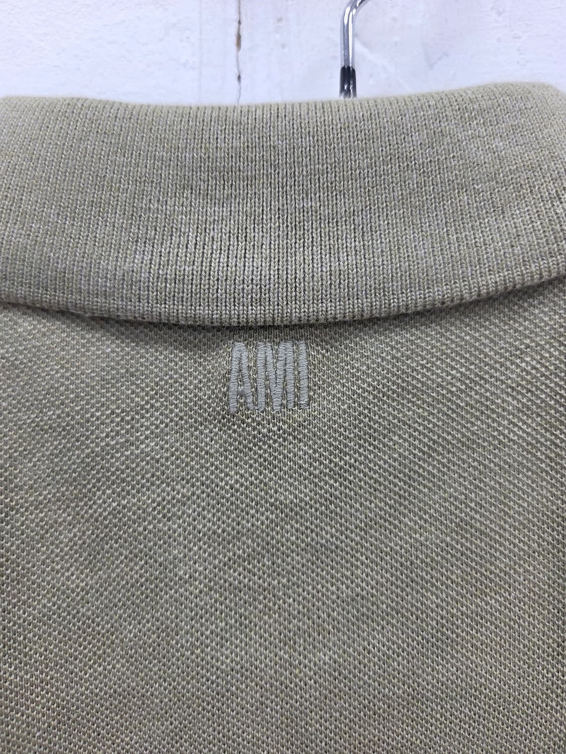 L [새상품]아미 스몰 하트 로고 폴로 셔츠 세이지 상품이미지9