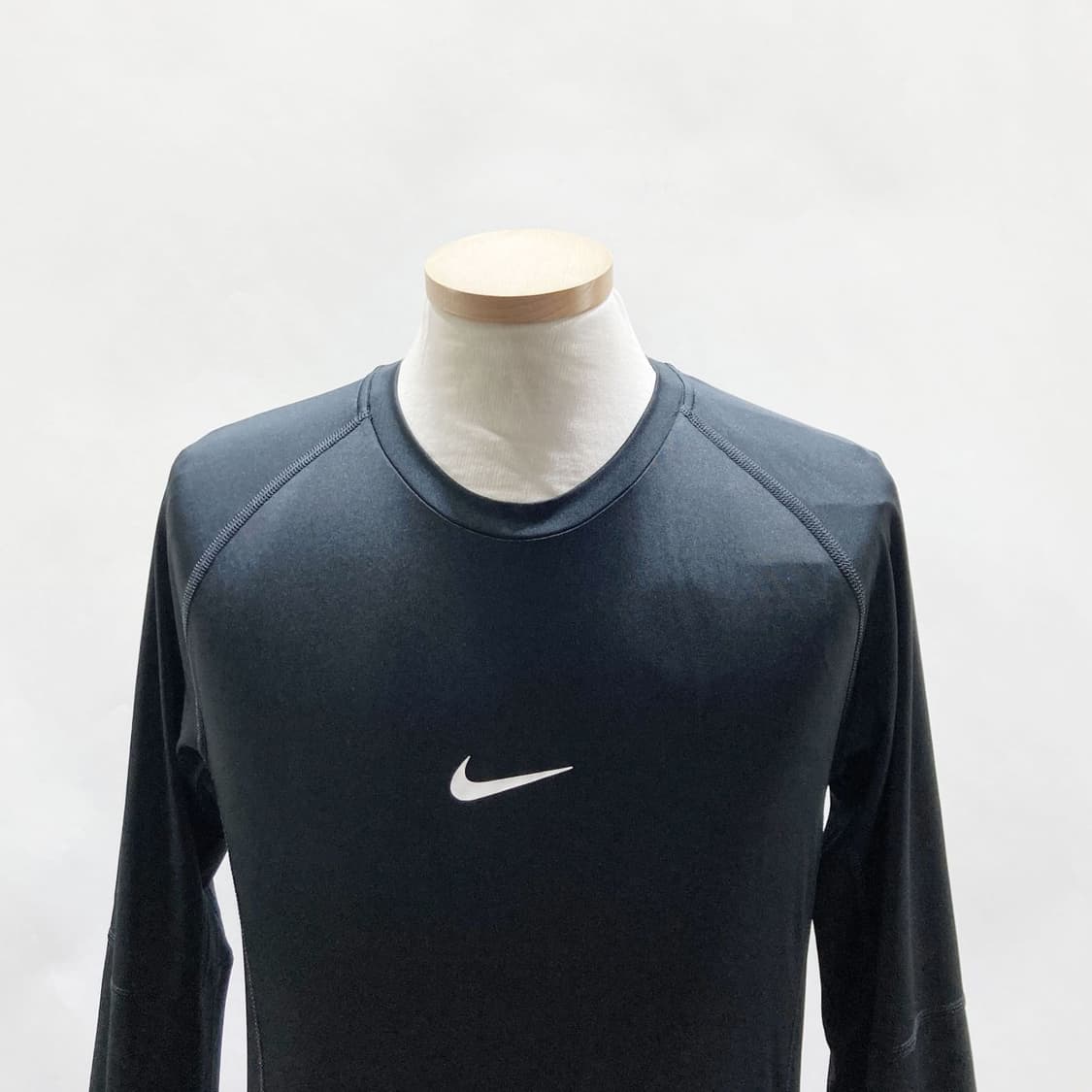 나이키프로 2023드라이핏 타이트핏 긴팔 L 상품이미지2