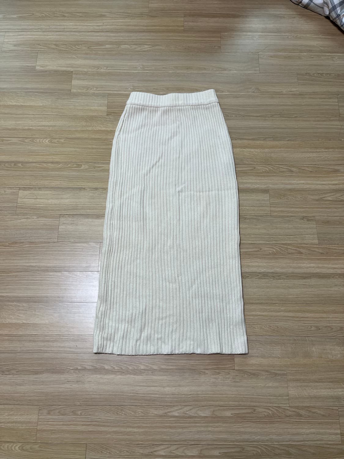 BLOSSOM H COMPANY 블라썸 에이치 컴퍼니 울소재 니트 밴딩 상품이미지2