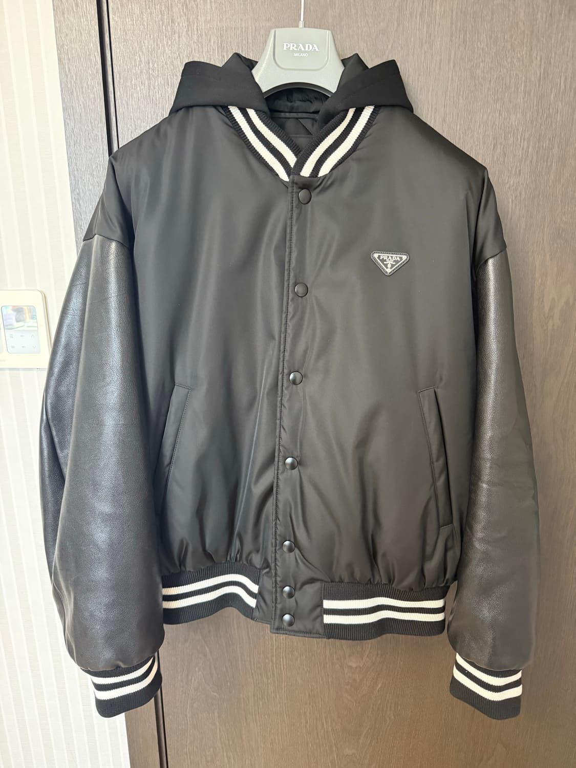 프라다 바시티 M사이즈 상품이미지5