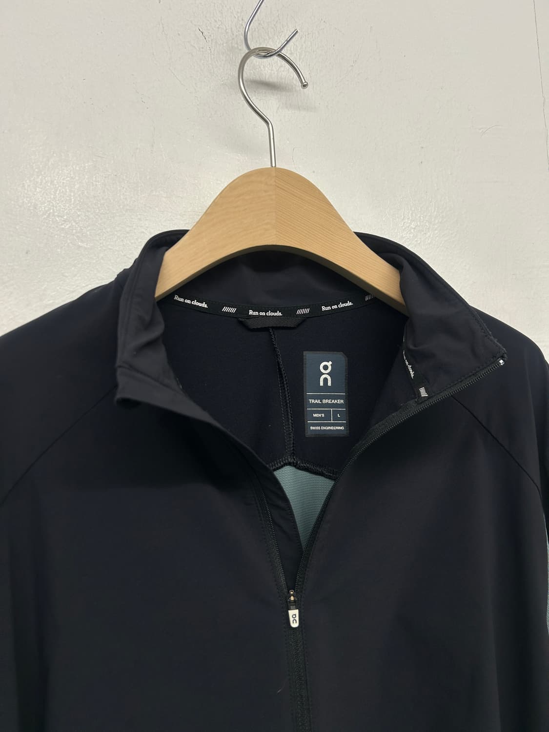 On Running 온러닝 트레일 반집업 롱슬리브 상품이미지5