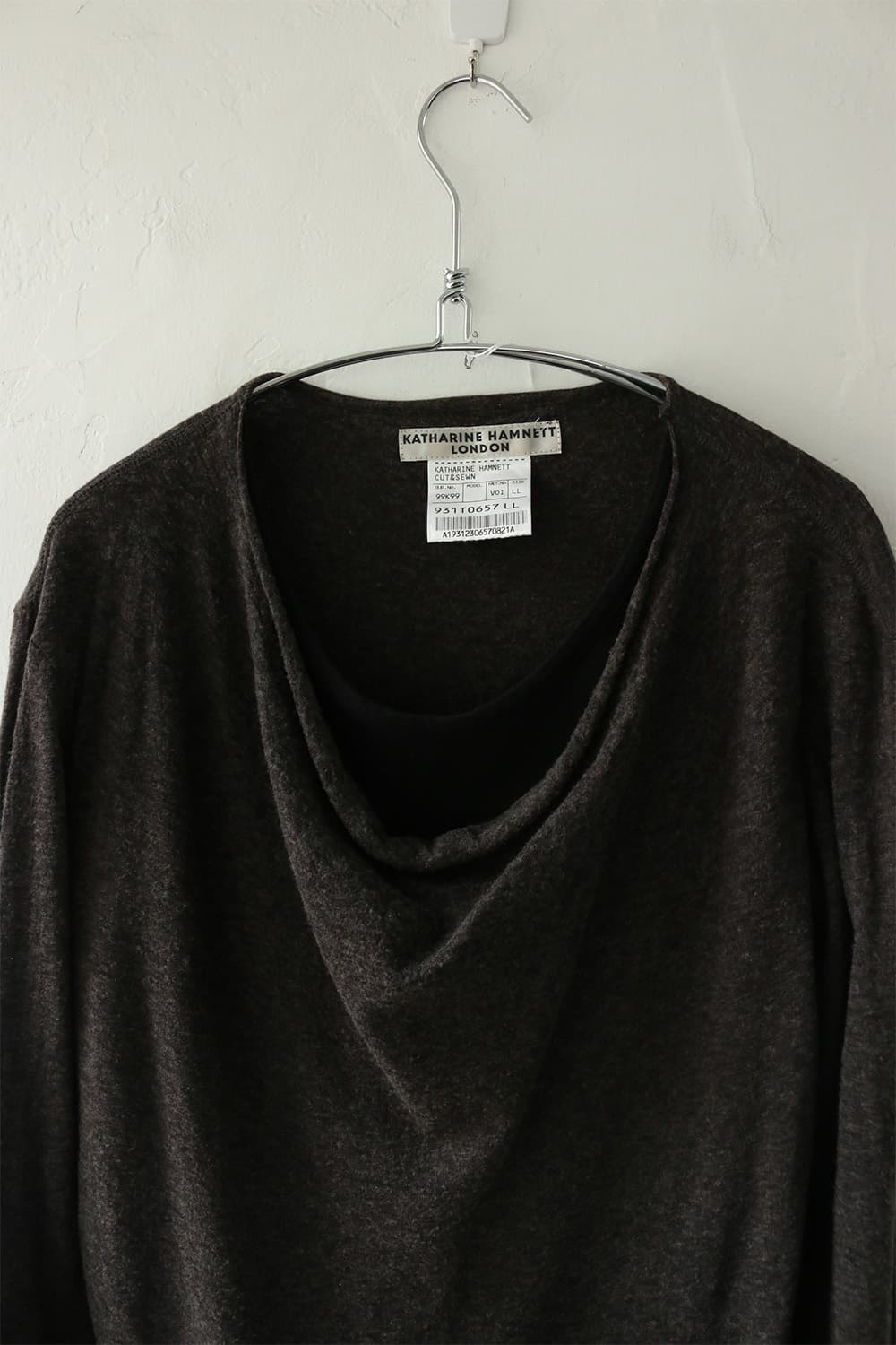 캐서린 햄넷 드레이프 니트 탑  상품이미지5