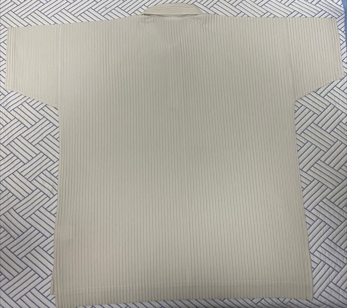 옴므플리세 25년 5월 먼슬리 아이보리 반팔 카라티 4 상품이미지3