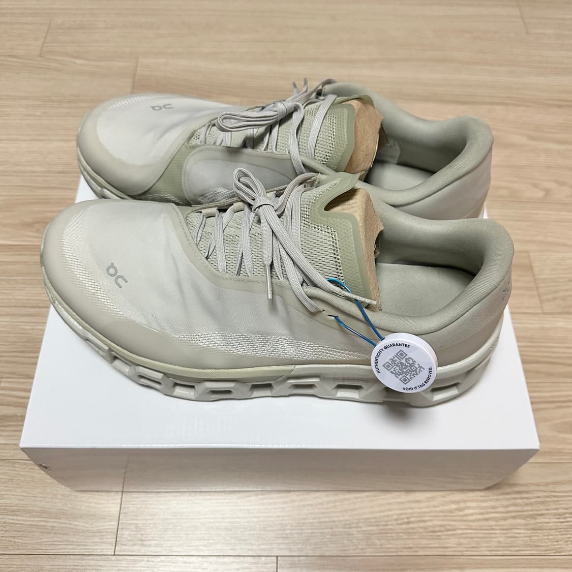 온 러닝 x 파프 클라우드몬스터 2 문더스트 US11.5 상품이미지2