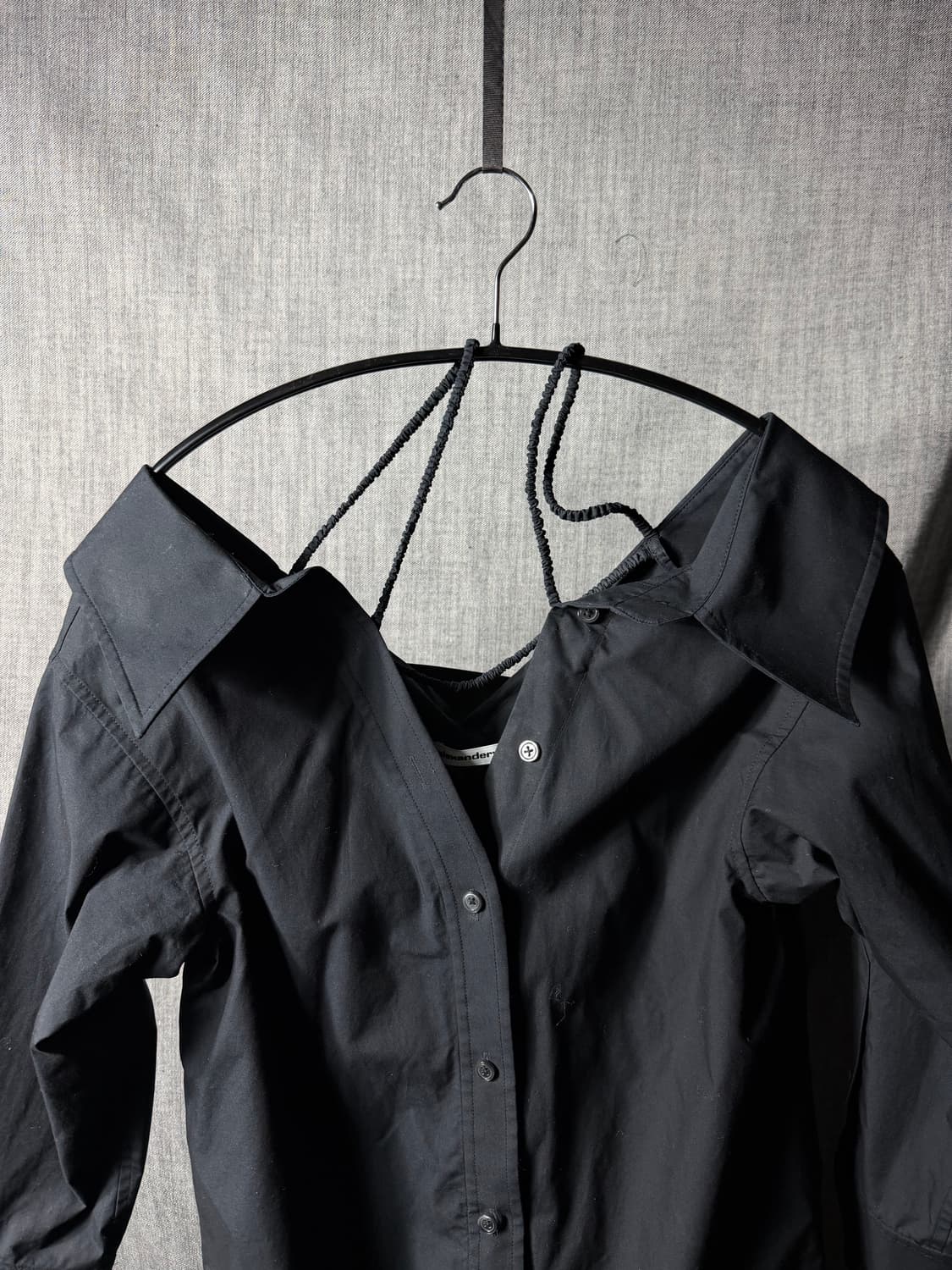 알렉산더왕 셔츠카라 오프숄더 원피스 상품이미지5