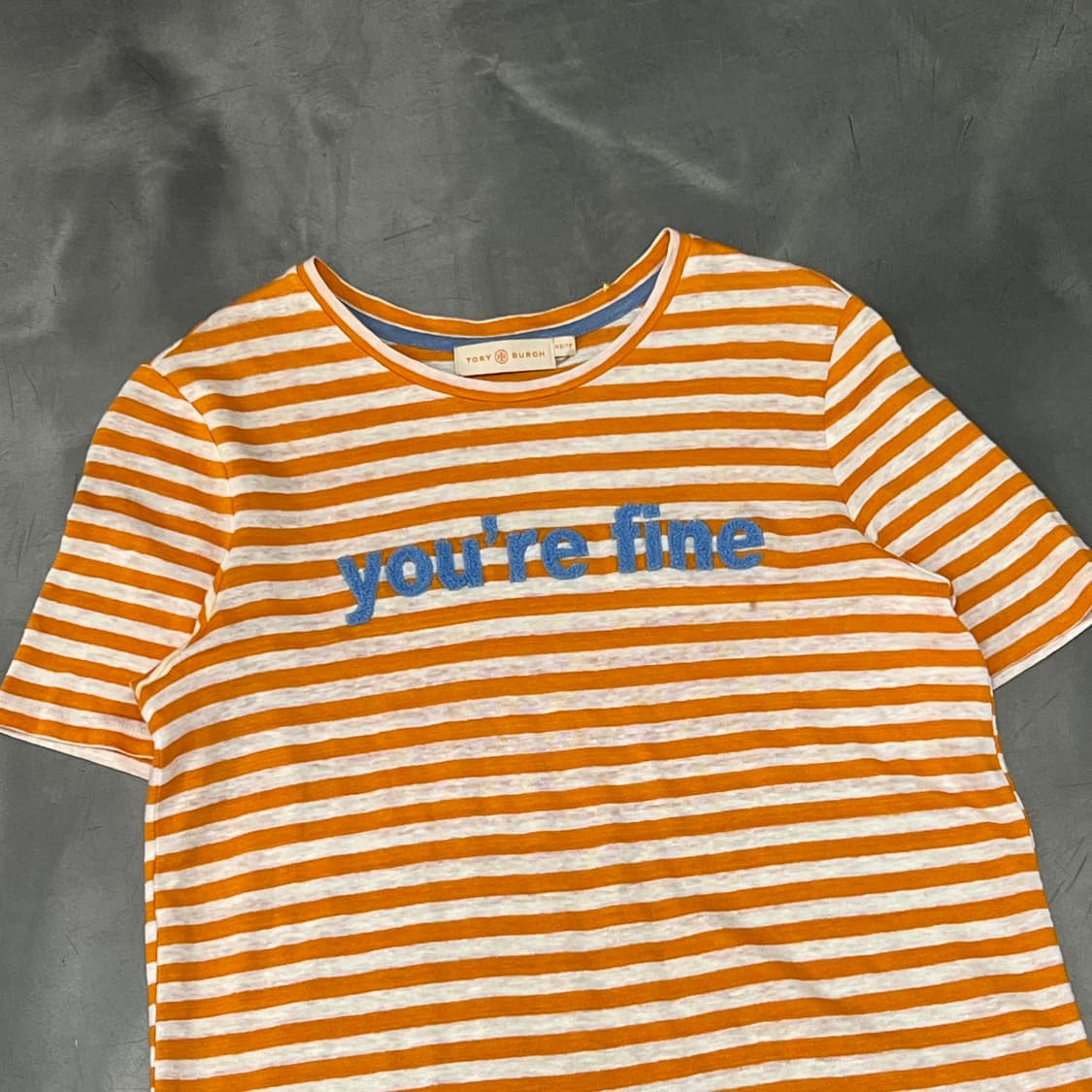  토리버치 스트라이프 슬로건 반팔티 y15956 상품이미지3