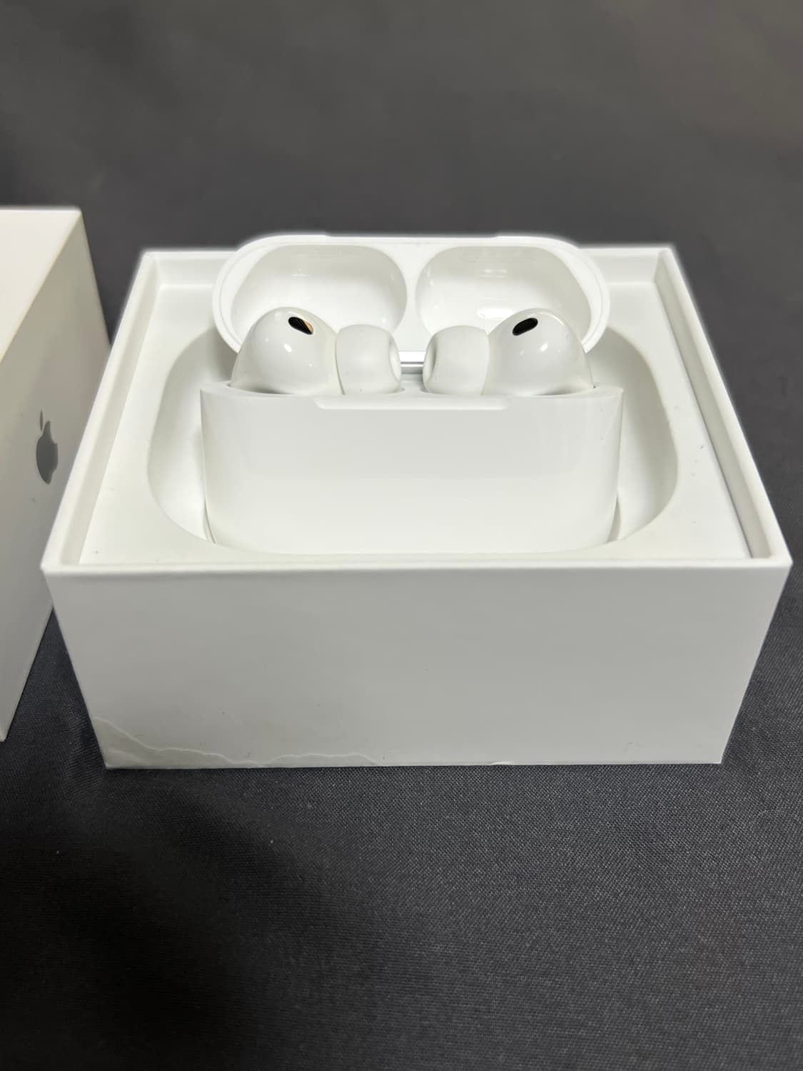 에어팟 프로3세대 새제품 (5번 미만 착용) 급처 상품이미지2