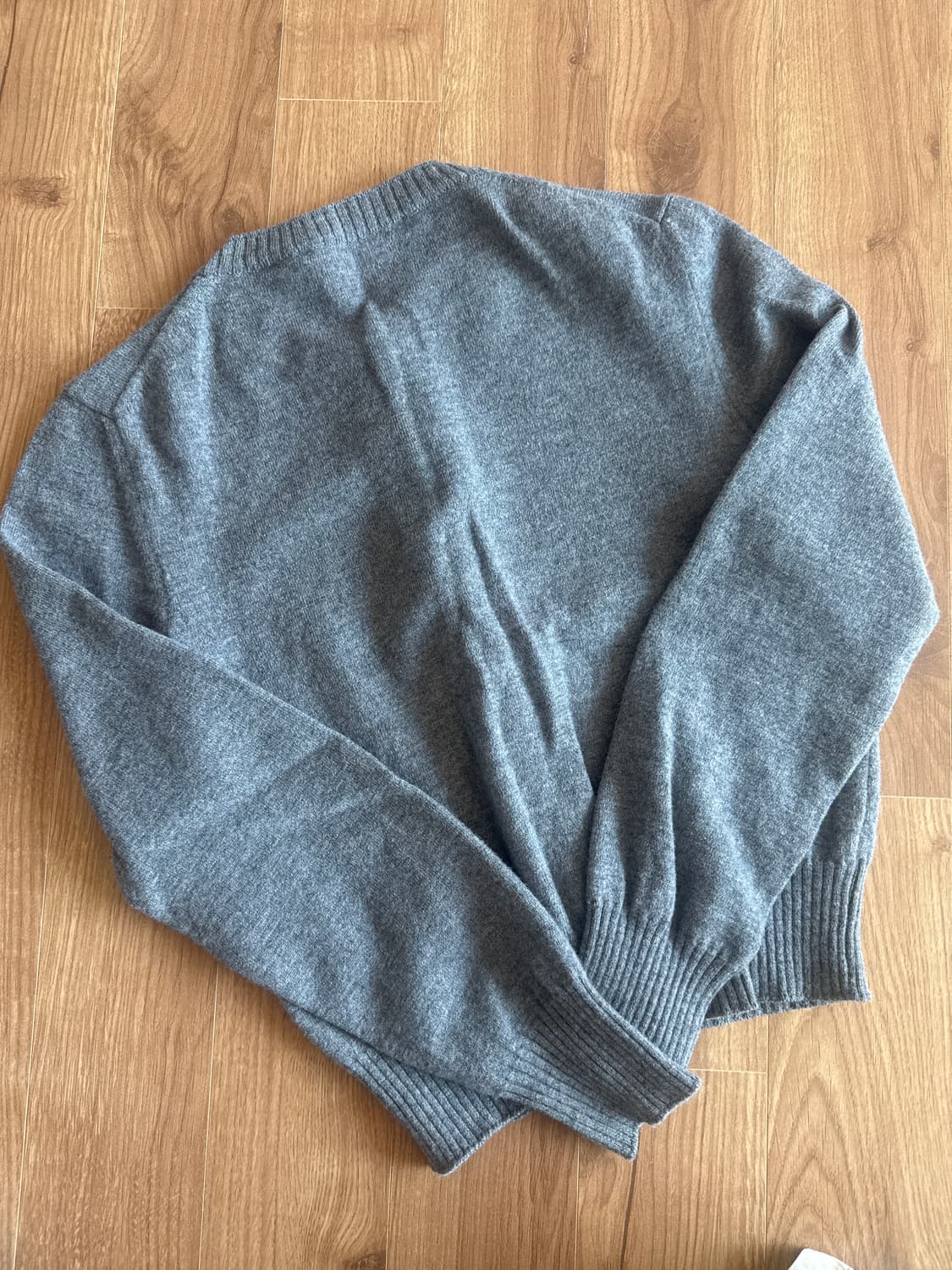 스튜디오 테이블 가디건 상품이미지3