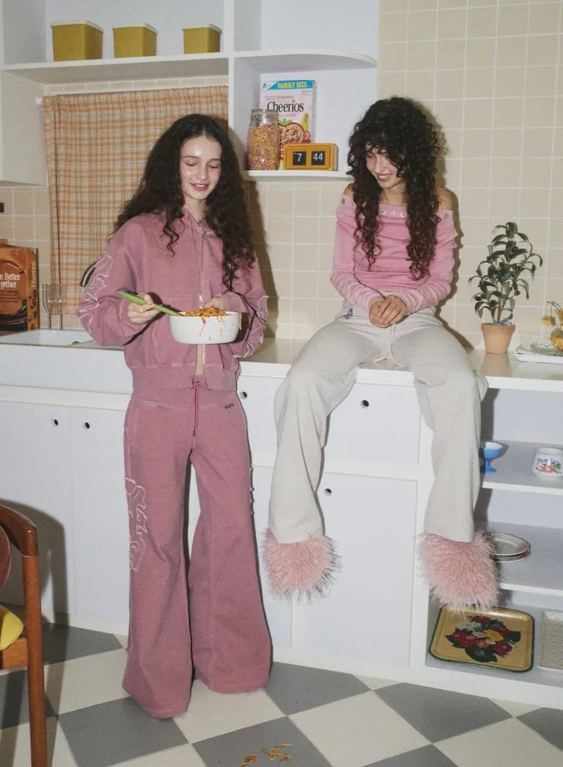 에즈이프캘리 아플리케 부츠컷 팬츠 상품이미지2