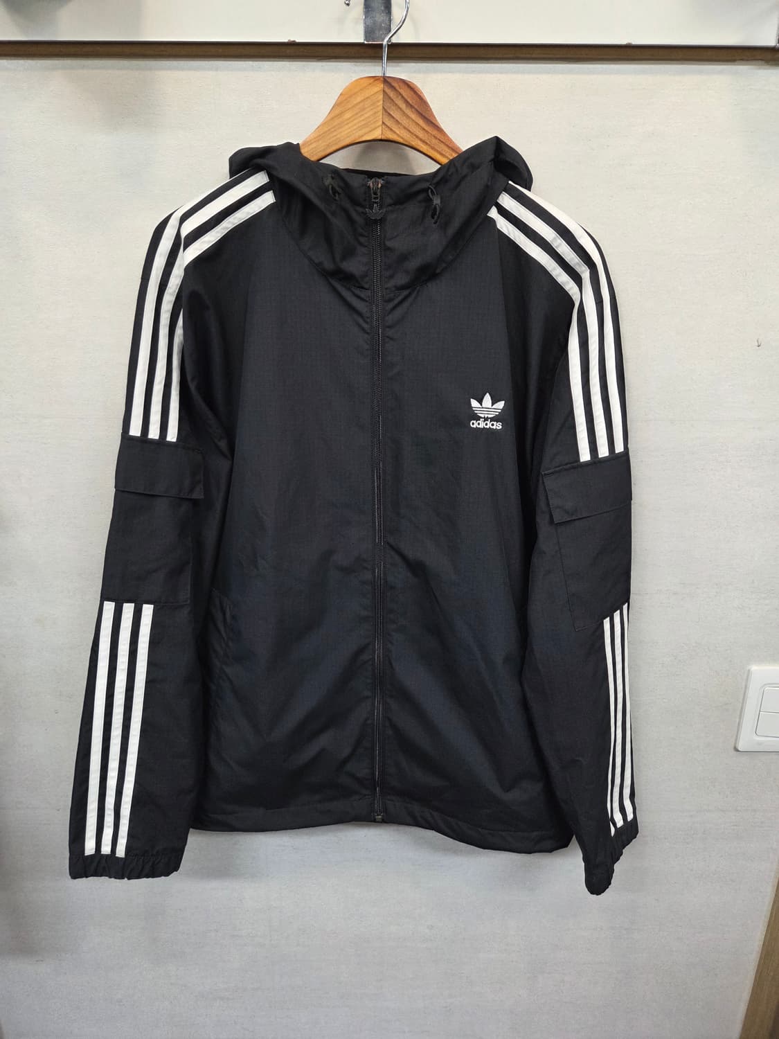 아디다스 삼선 윈드브레이커 바람막이 후드자켓 L 상품이미지1