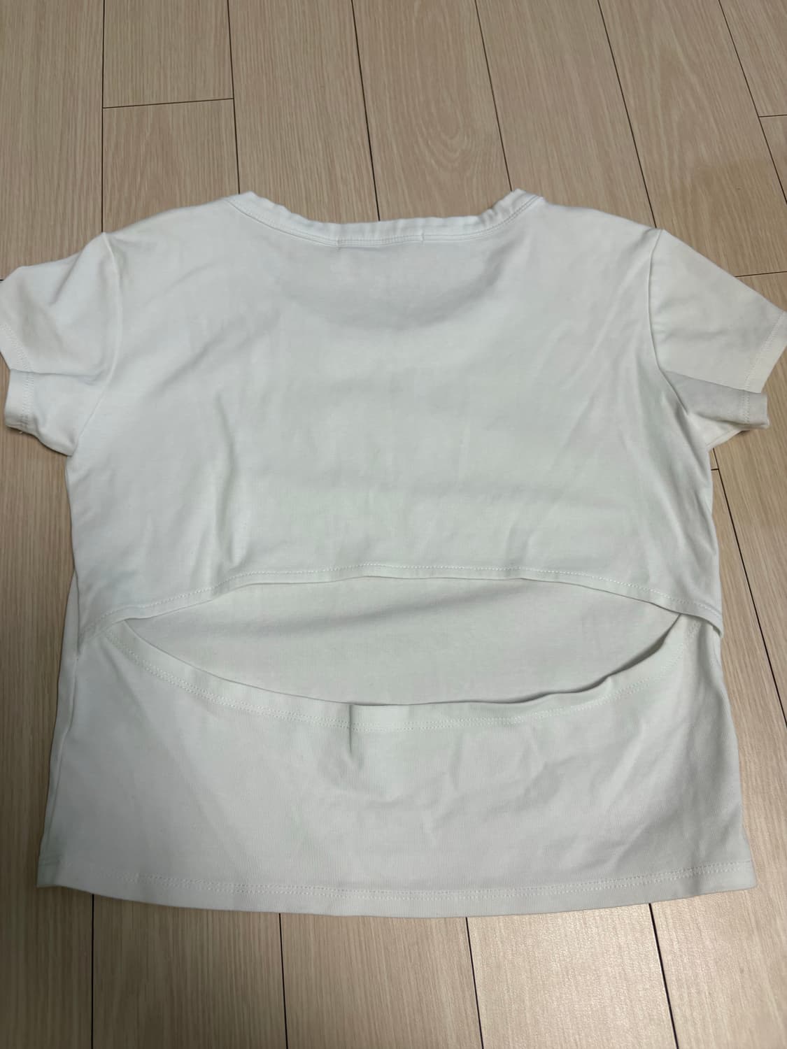 미쏘 백슬릿 반팔티 상품이미지3