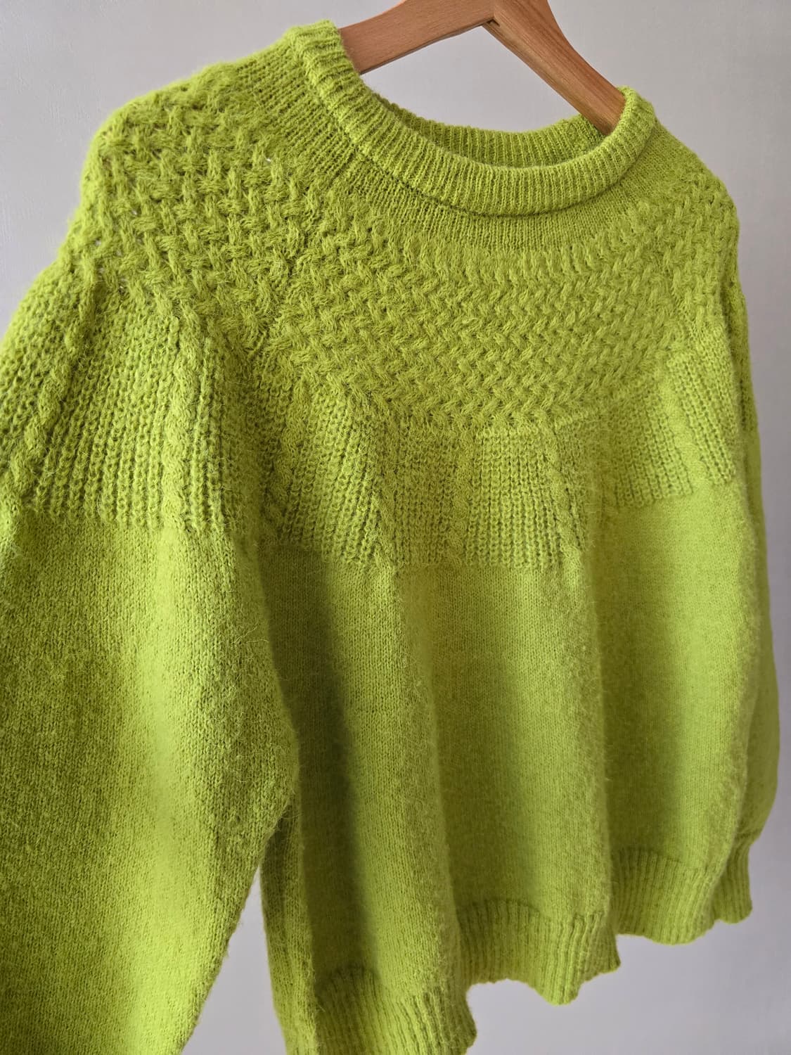 Denifits 연두 벌룬소매 니트  상품이미지4