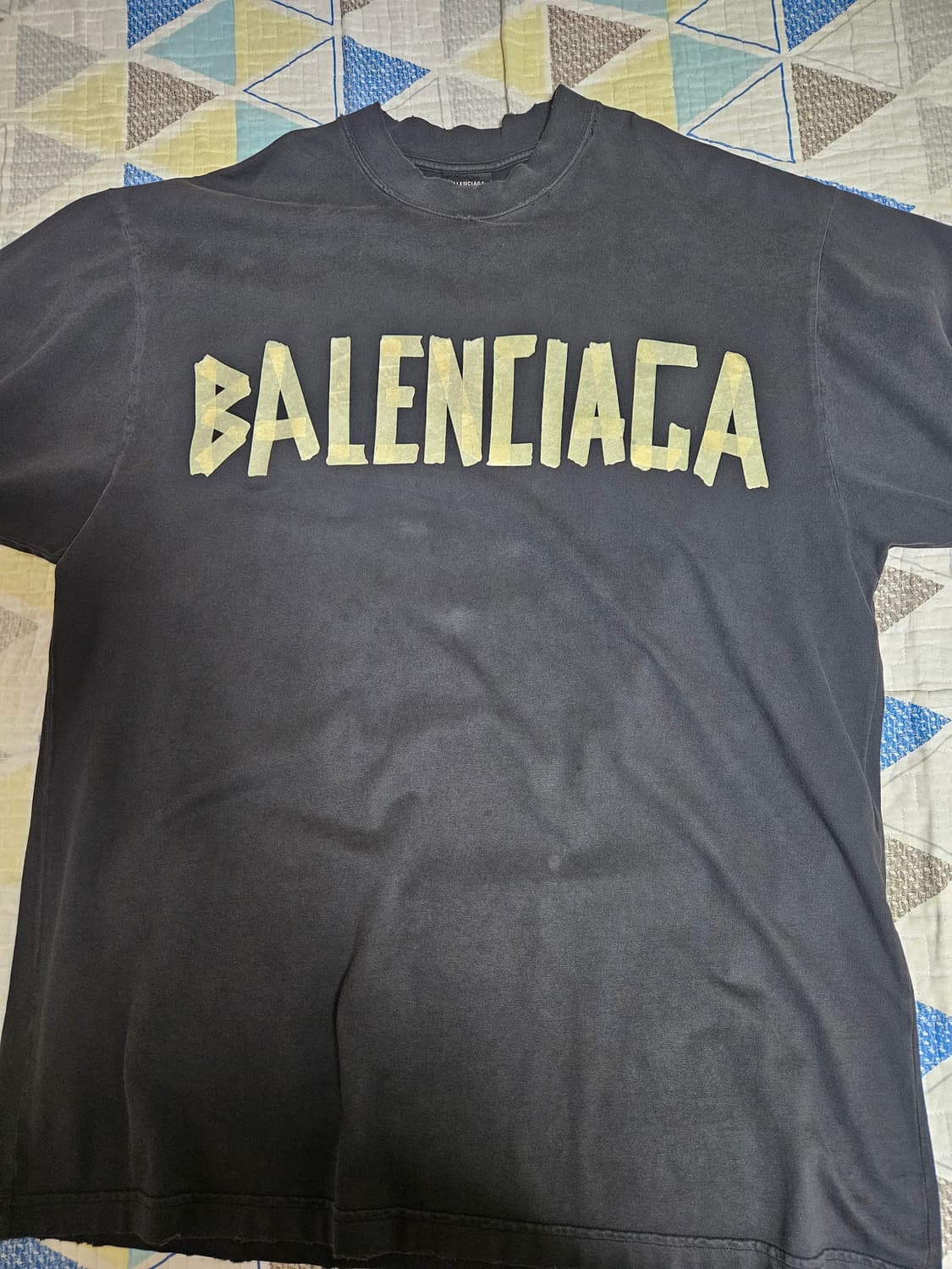 발렌시아가 테이프 반팔 팝니다 상품이미지3