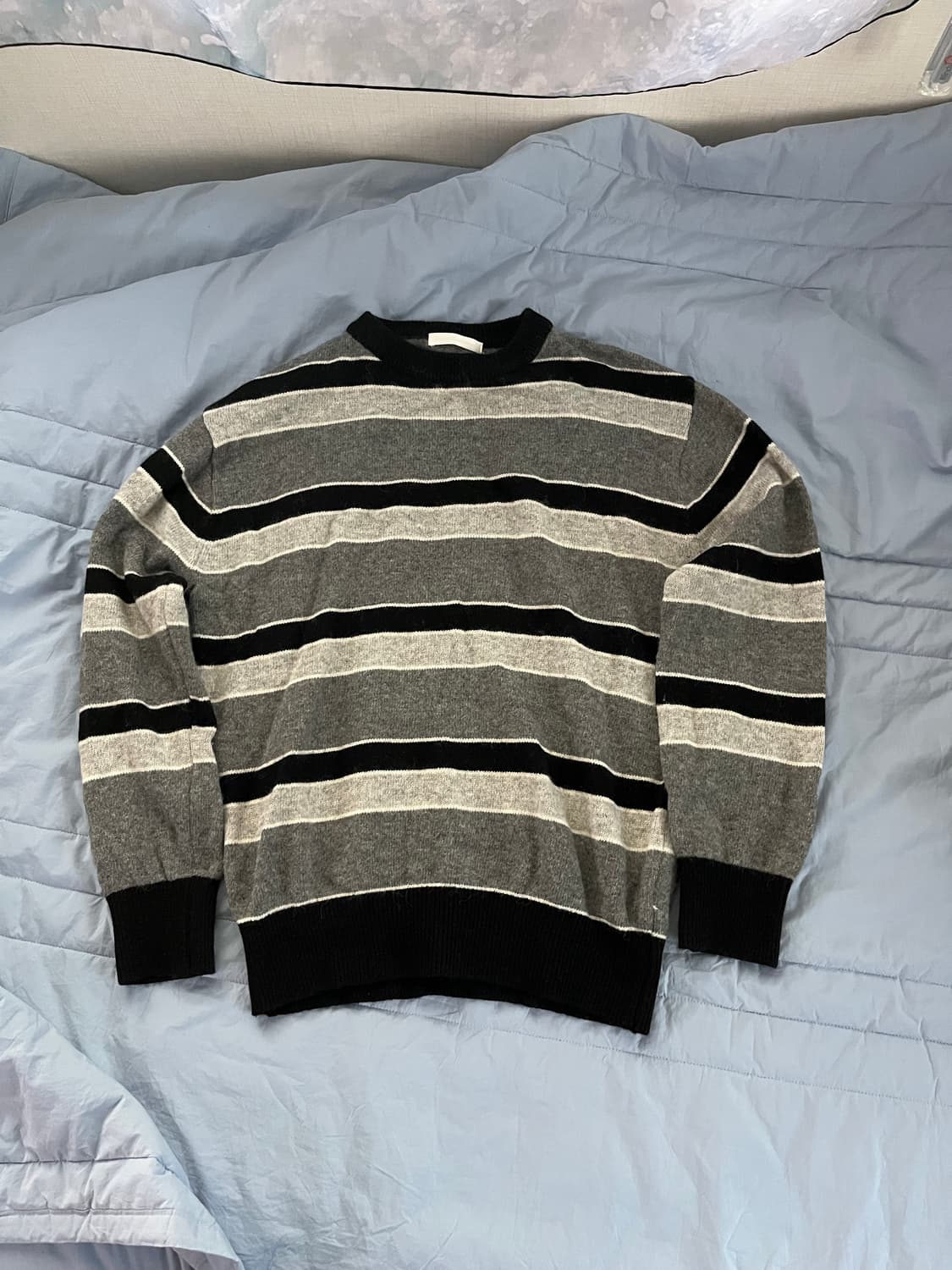 [1] 월스와일무브먼트 스트라이프 니트 상품이미지1