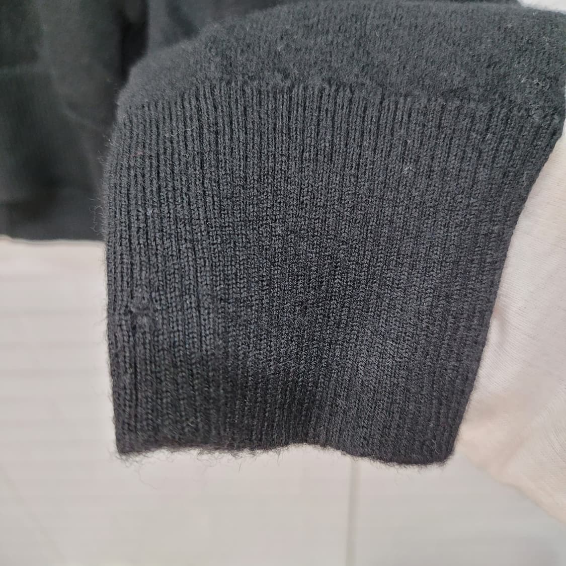 겉감: 100% 메리노 울
표기사이즈 XL인데 실측사이즈 S/M 사이즈  상품이미지10